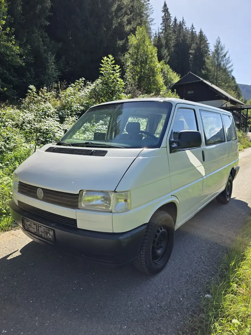 Volkswagen Transporter - 2