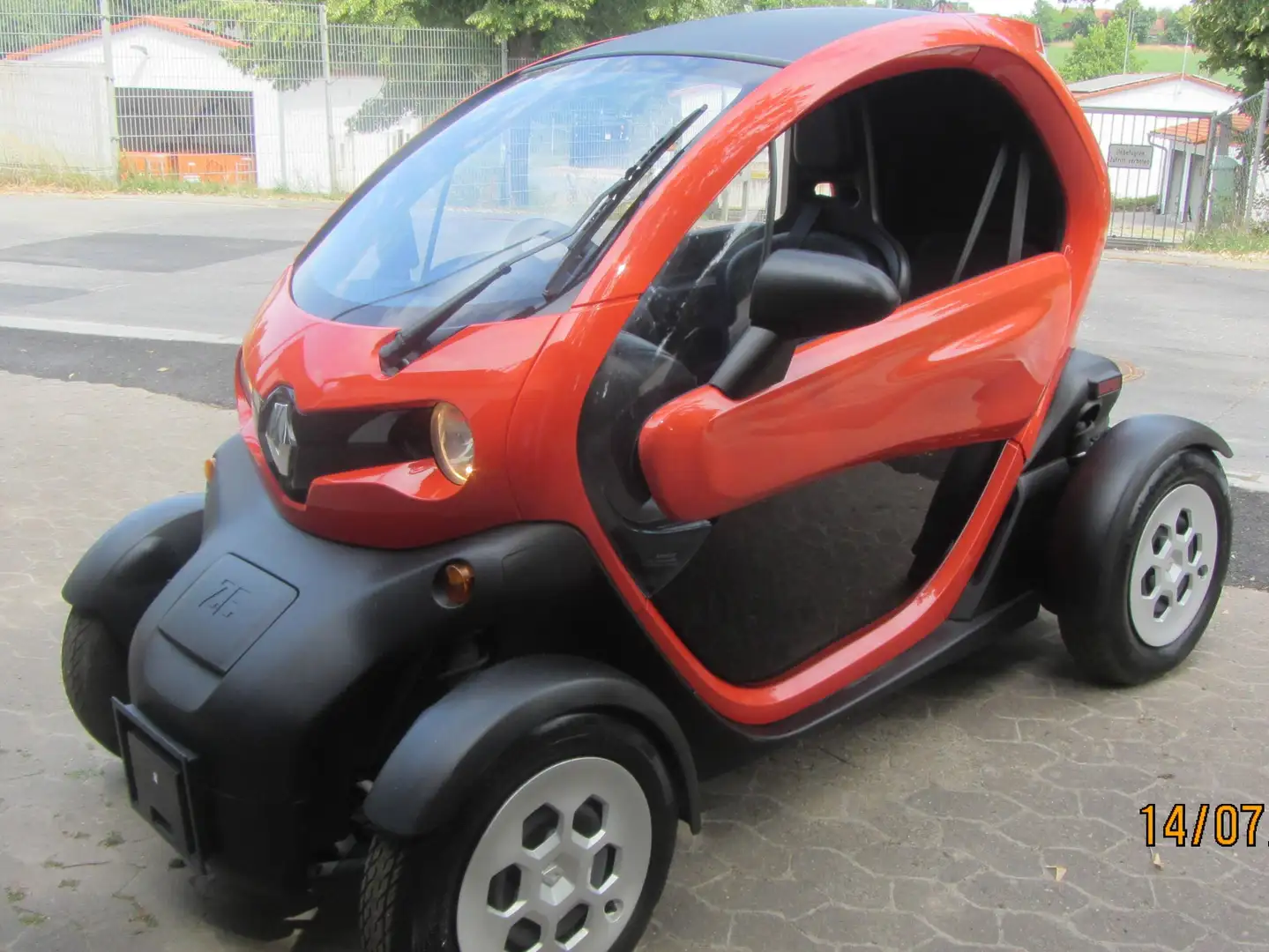 Renault Twizy Twizy LIFE, NEU, ohne Zulassung, 28 km Rot - 1