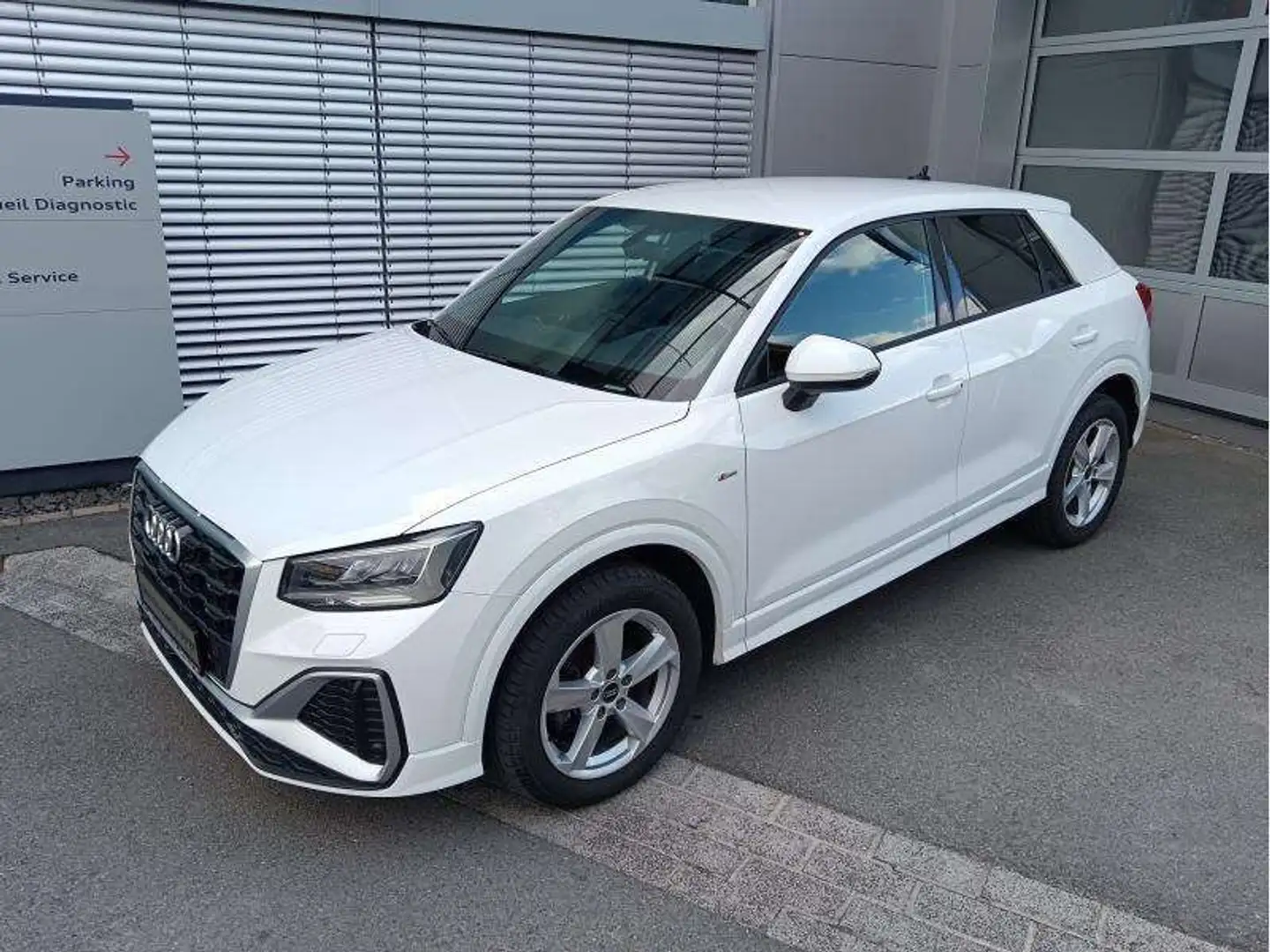 Audi Q2 S-line 35 TFSI s-tronic Wit - 1