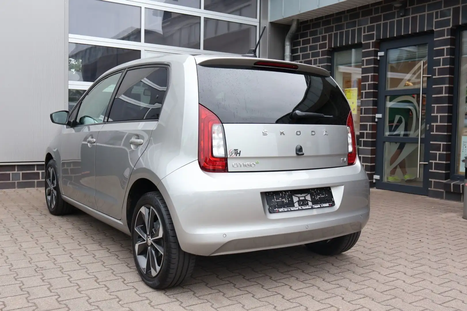 Skoda Citigo e iV Style PDC/Alufelgen/Automatik/ Argent - 2