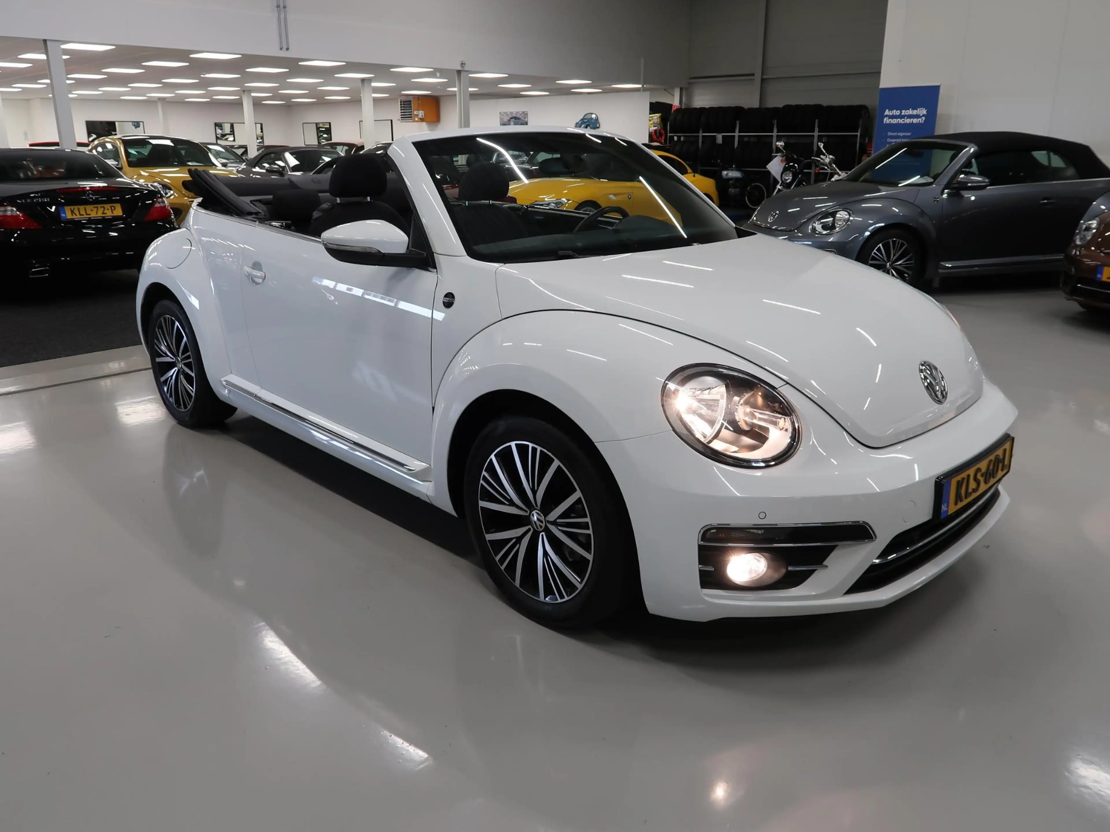 Volkswagen Beetle 1.2 TSI Sound Automaat Navigatie Airco-ecc App con — photo 18