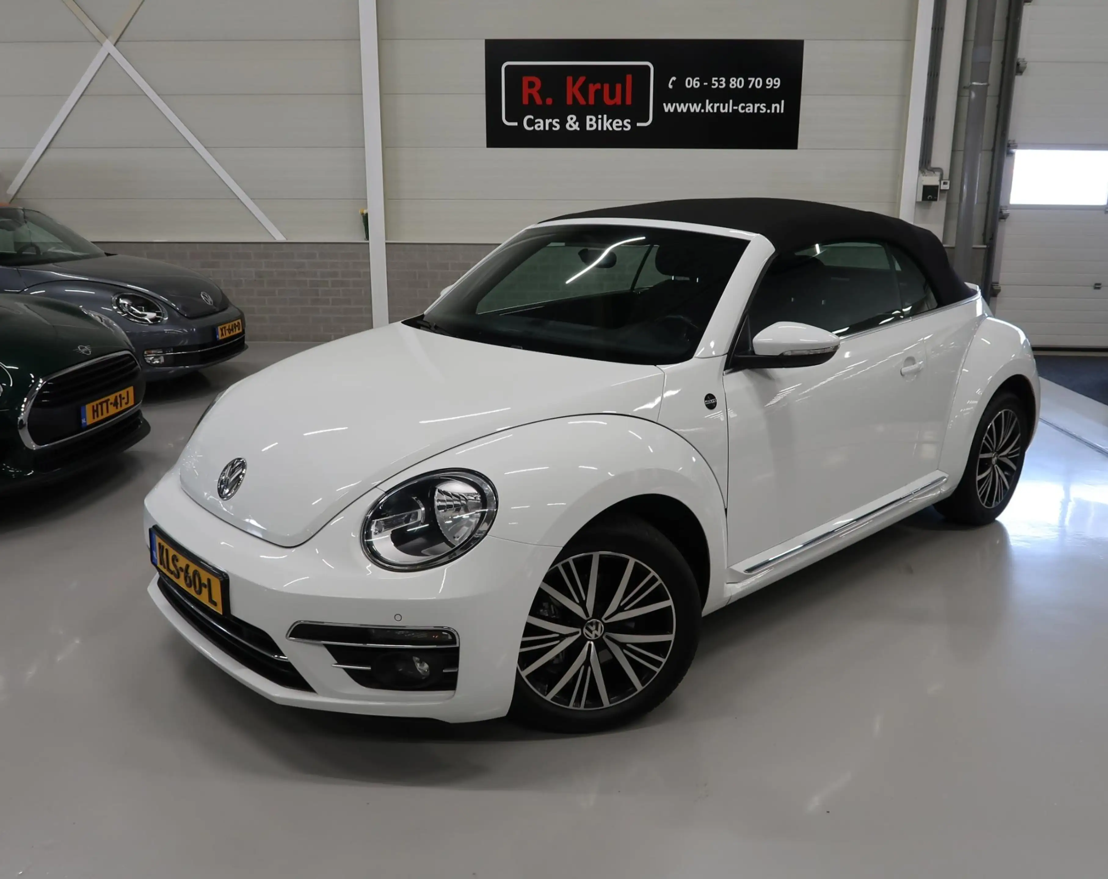 Volkswagen Beetle 1.2 TSI Sound Automaat Navigatie Airco-ecc App con — photo 2