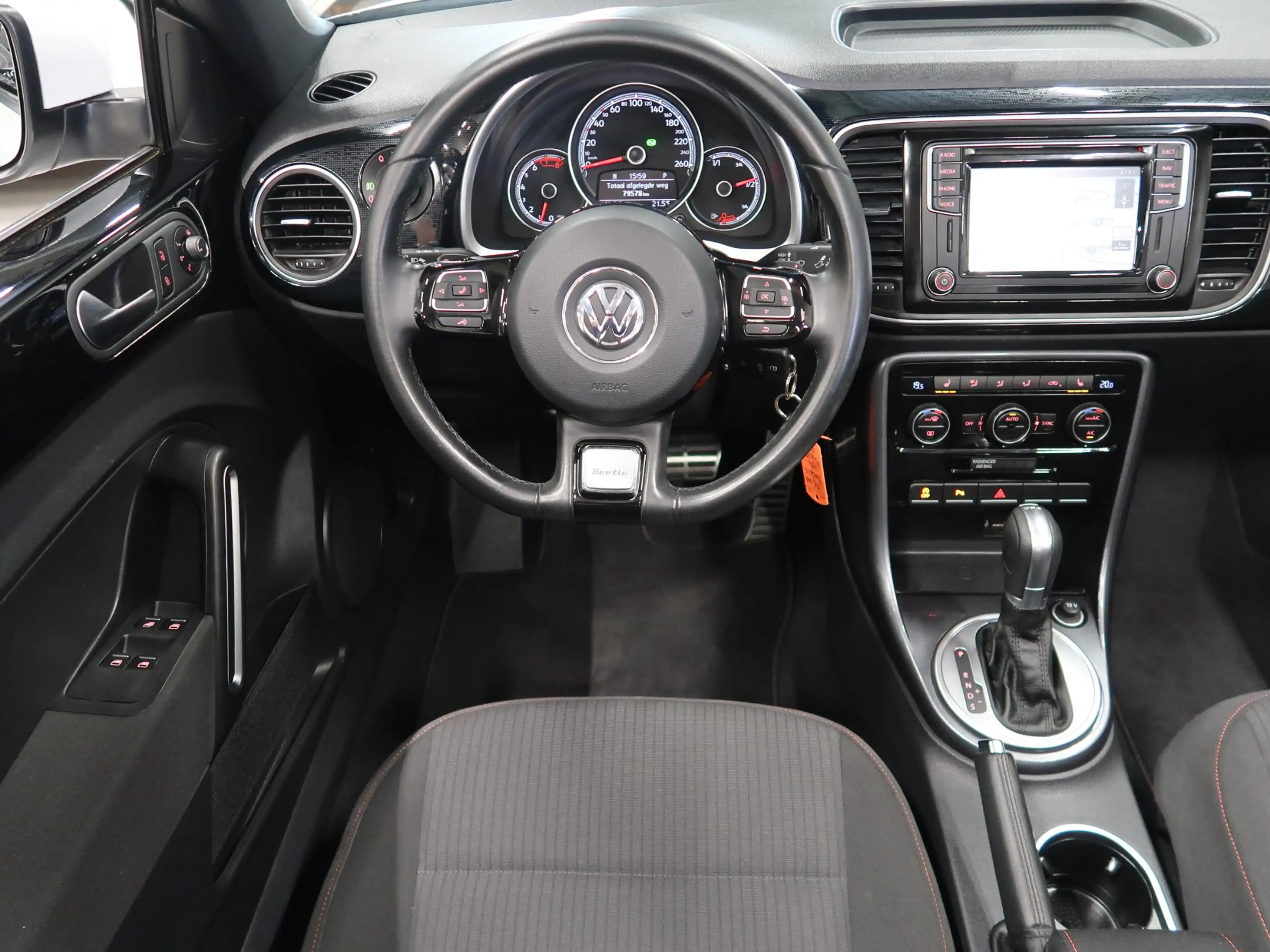 Volkswagen Beetle 1.2 TSI Sound Automaat Navigatie Airco-ecc App con — photo 7