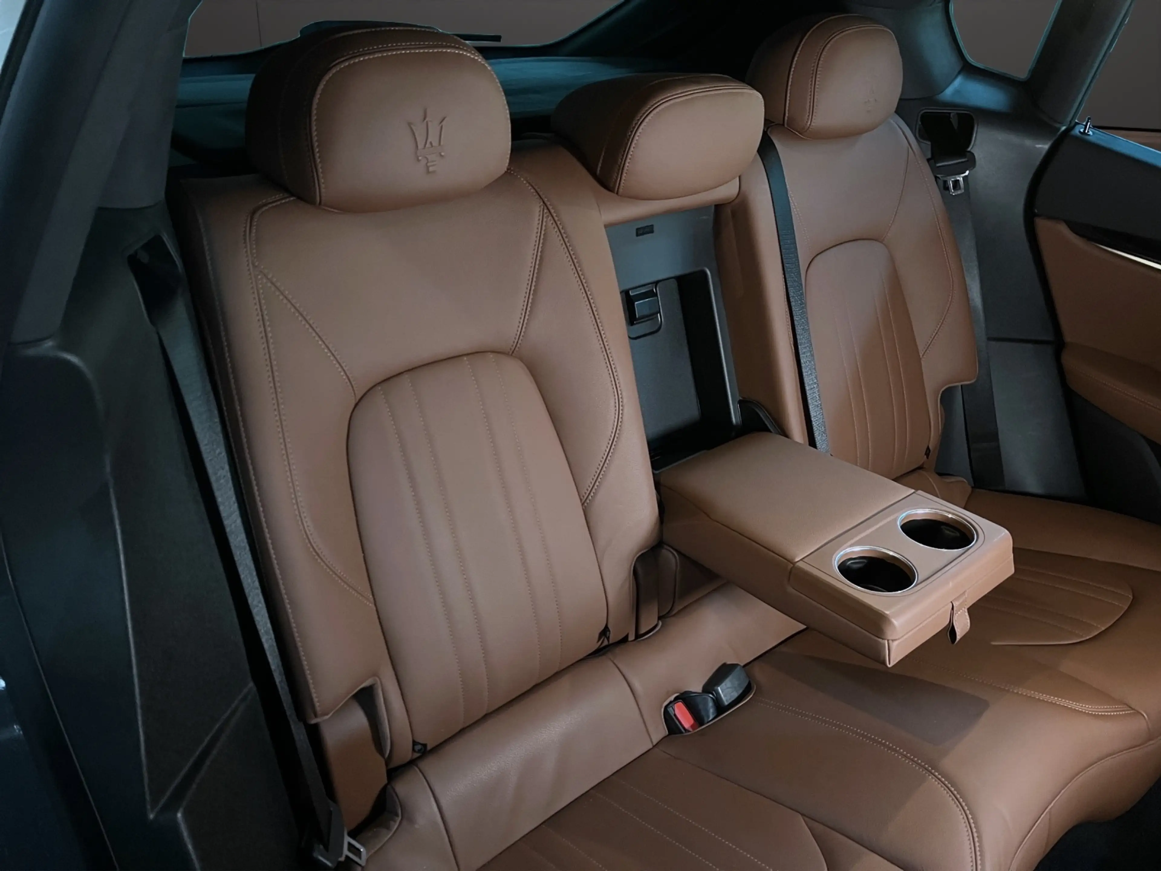 Maserati Levante GT *MY23* — photo 10
