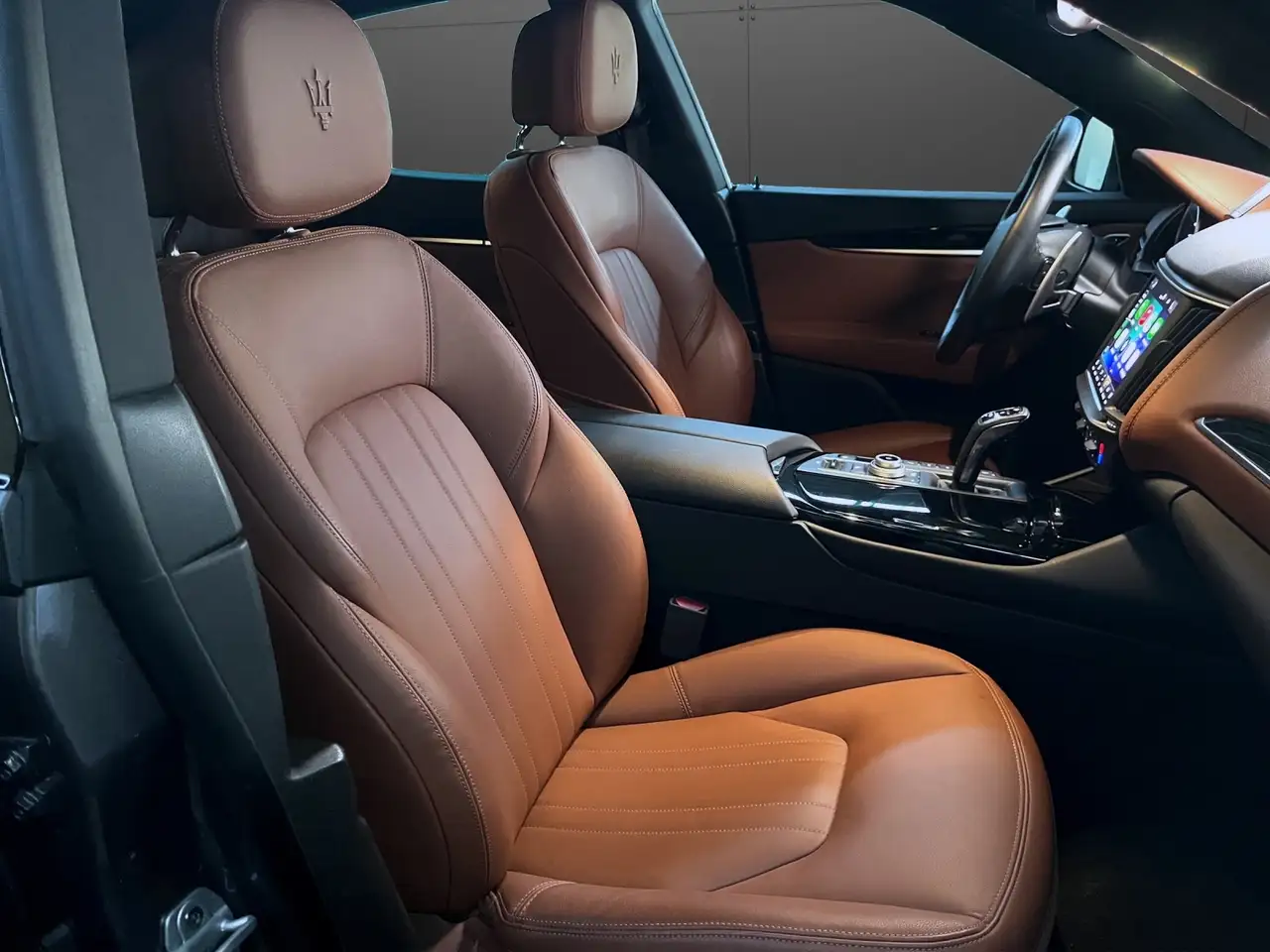 Maserati Levante 2022 — фото 15