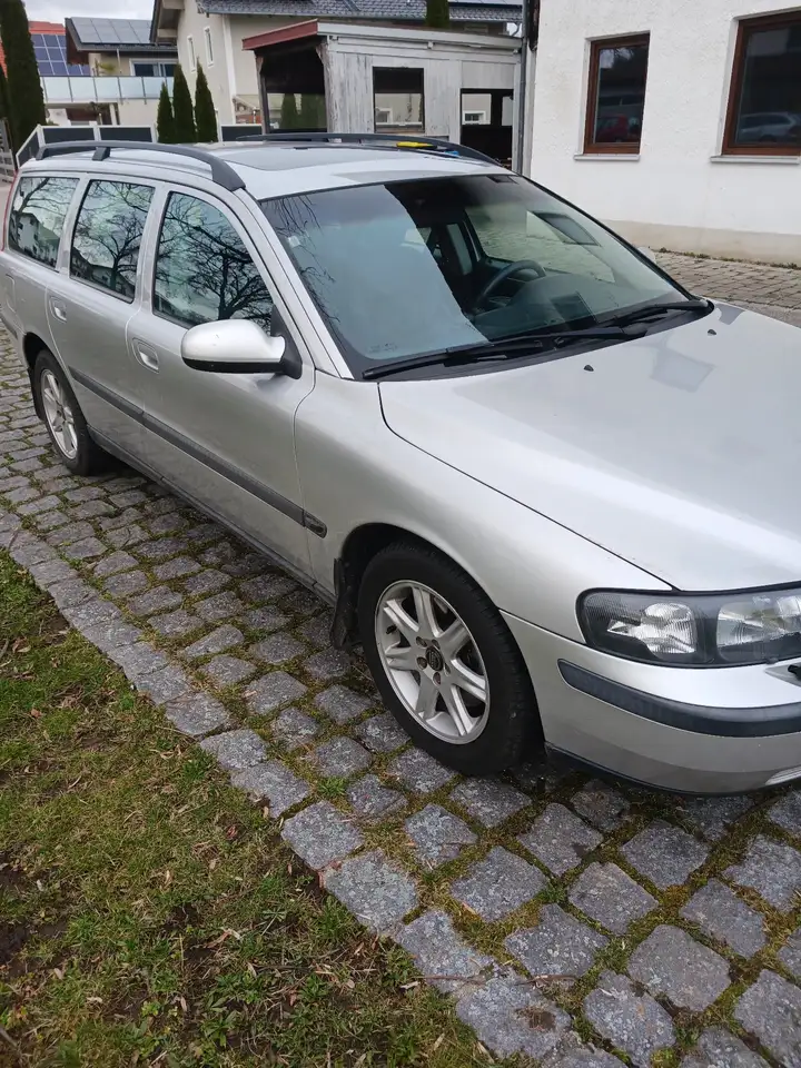 Volvo V70 Orginal T5 einer der ersten! Durchgeschraubt!, foto 1