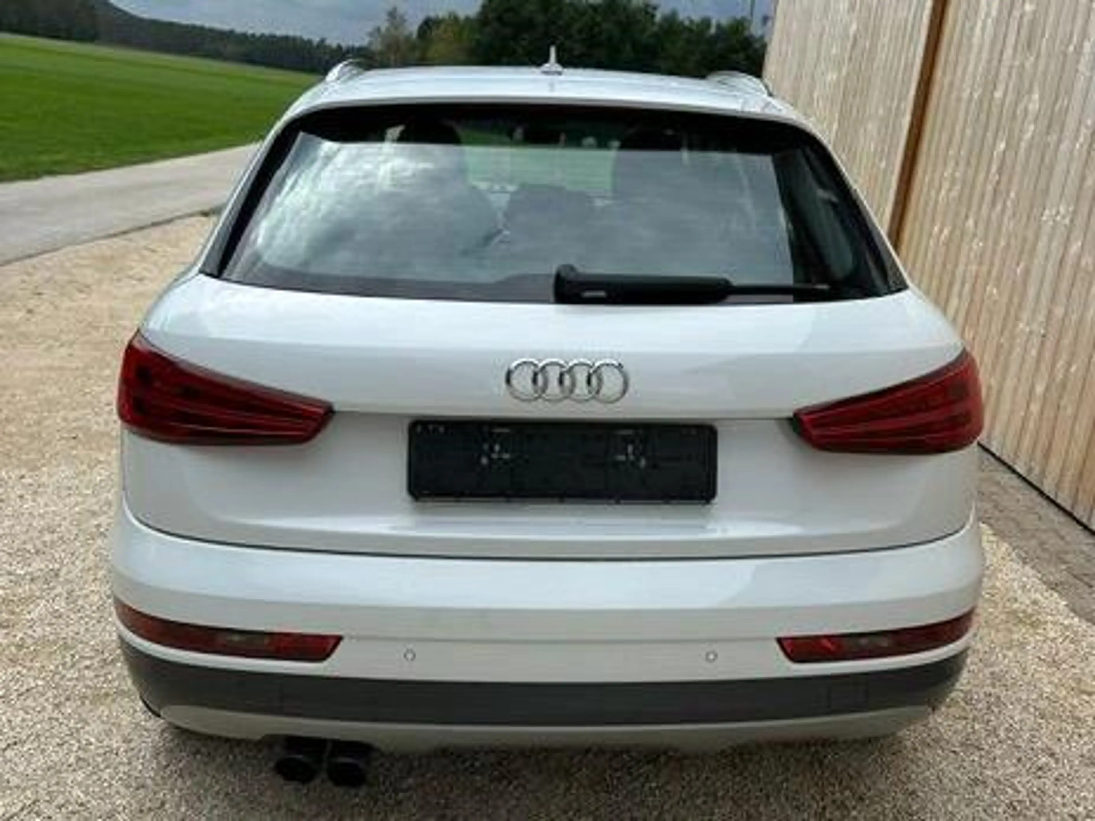 Audi Q3 1.4 TSI 19" LED NAVI SHZ — photo 8