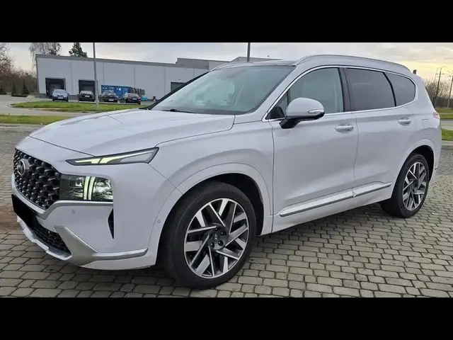 Hyundai SANTA FE Santa Fe 2.2 CRDi 4WD Automatik SEVEN 7 Sitze