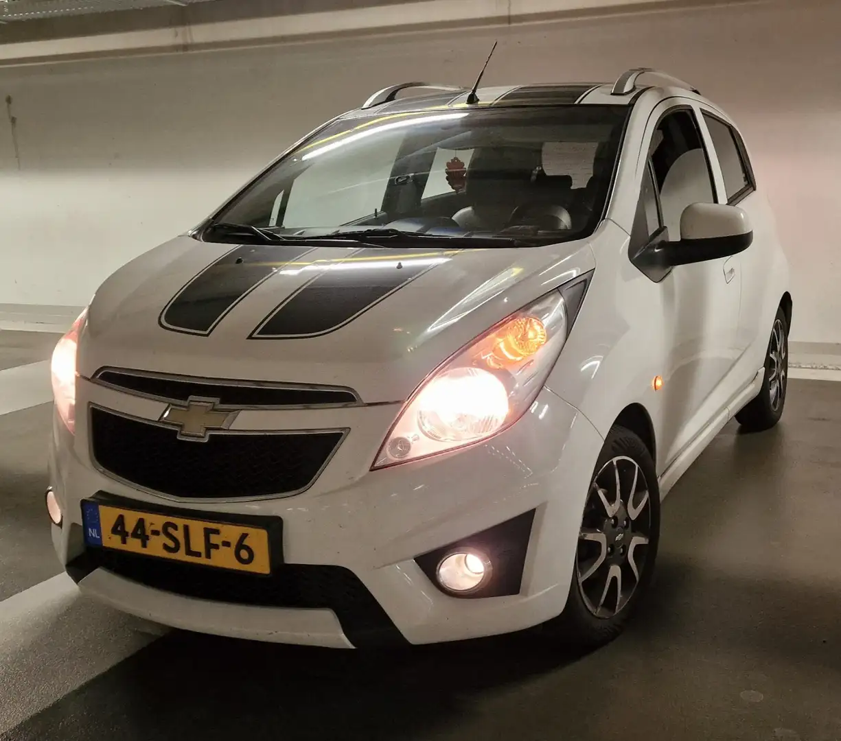 Chevrolet Spark 1.0 16V LS+ Bi-Fuel Blanco - 1