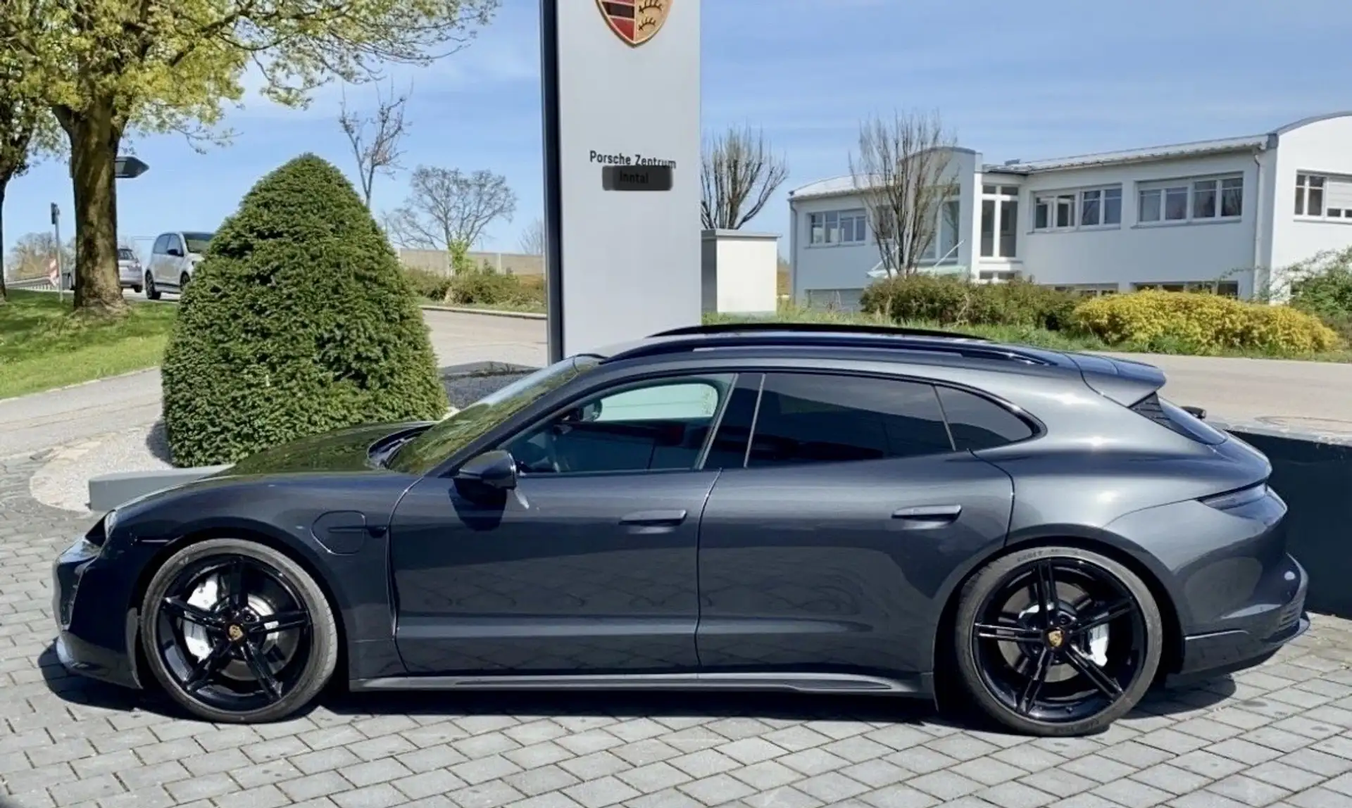 Porsche Taycan Taycan Cross Turismo Turbo 2023 건메탈 사진 2