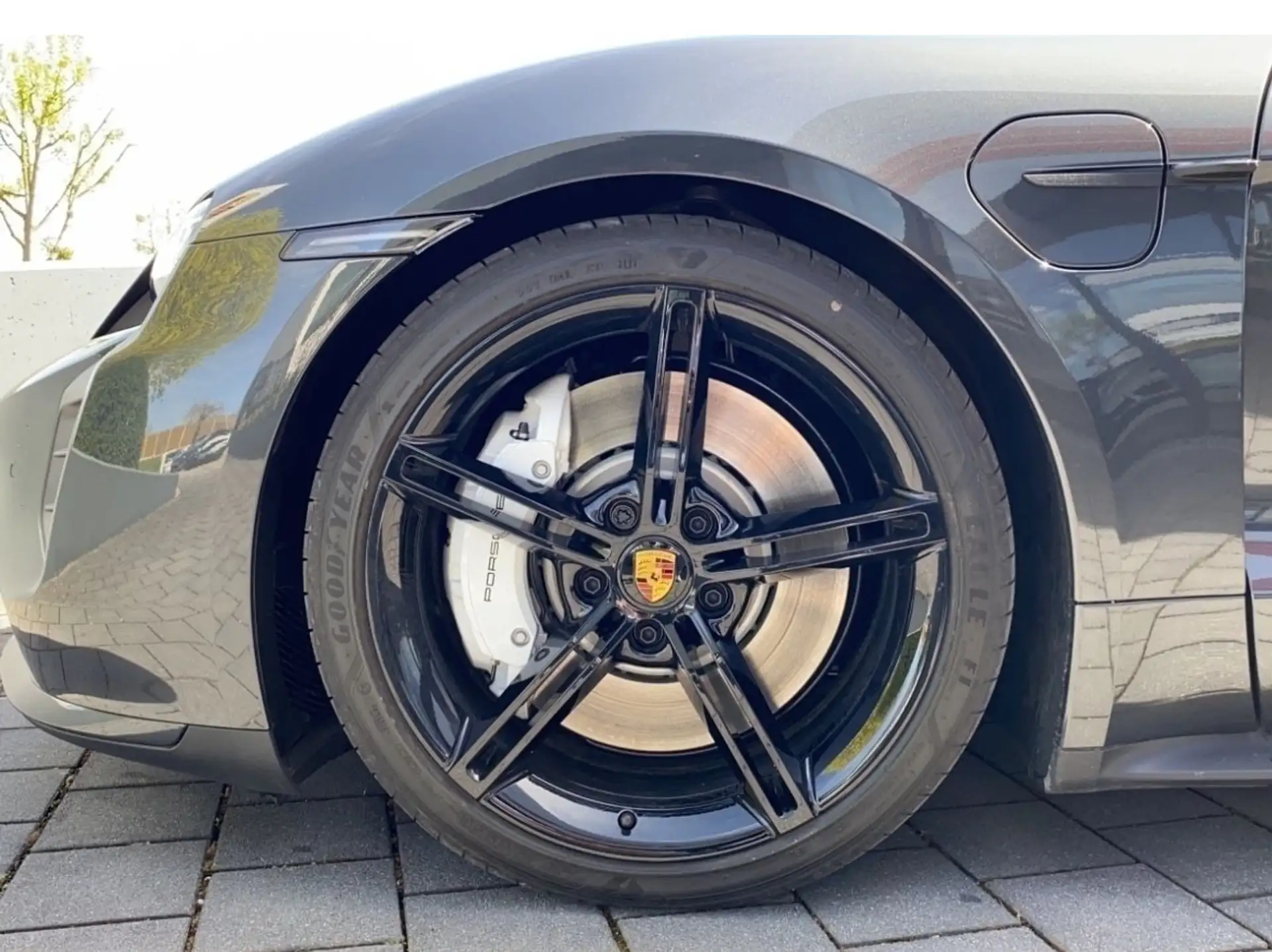 Porsche Taycan Taycan Cross Turismo Turbo 2023 건메탈 사진 6