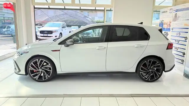 Volkswagen Golf view 8