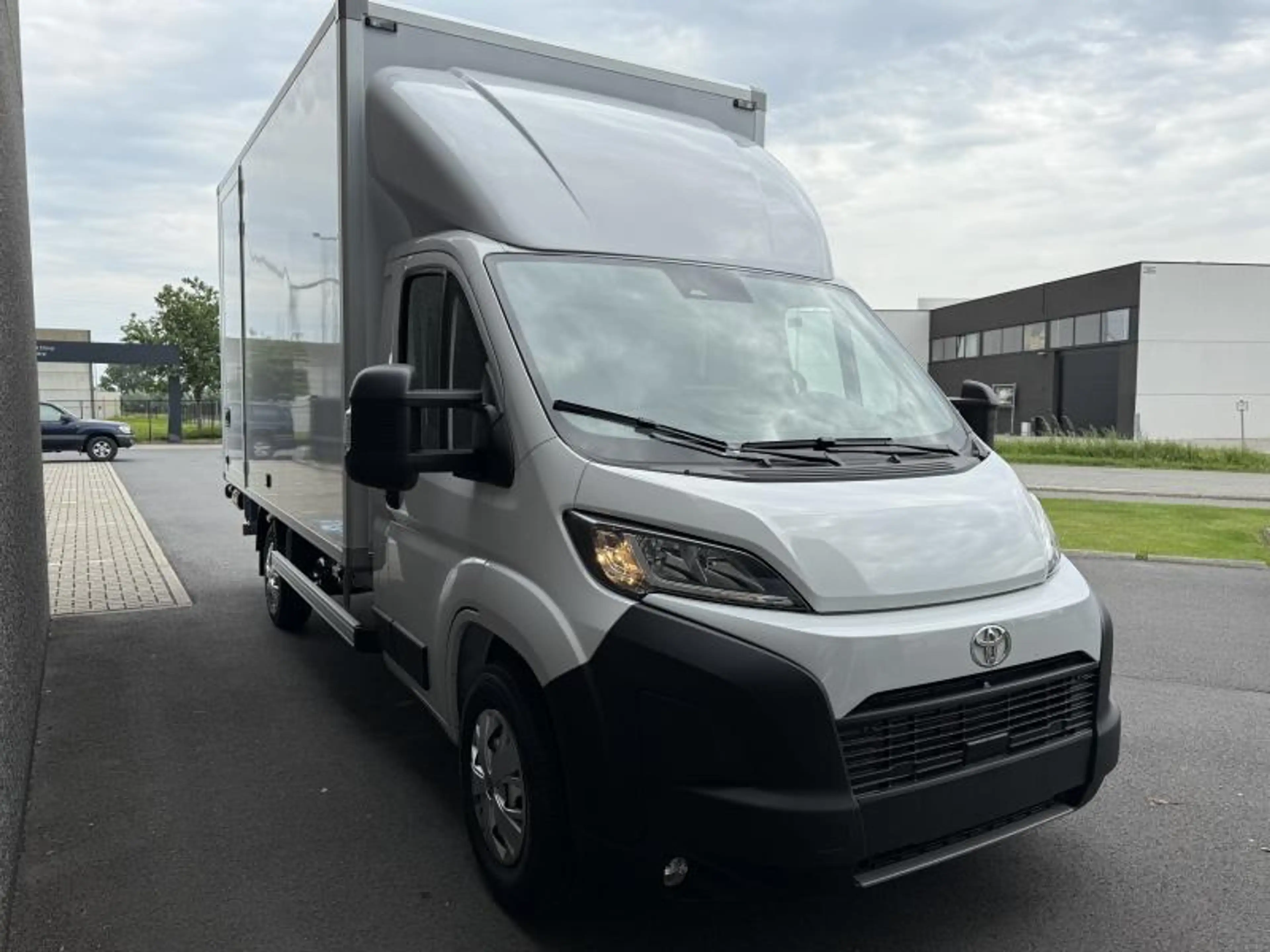 Toyota Proace Max Comfort + Meubelbak & laadklep 42700+btw — photo 4