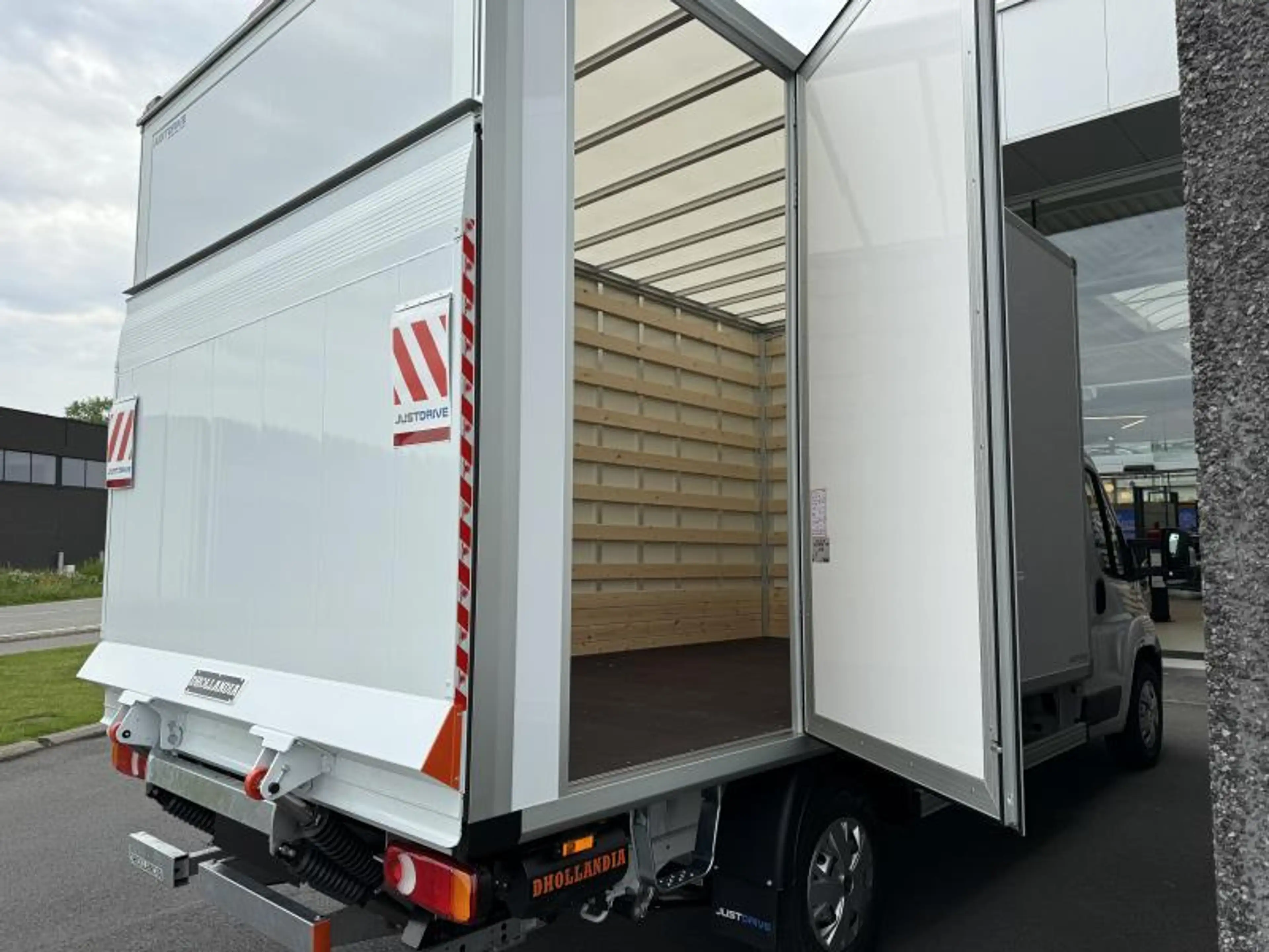 Toyota Proace Max Comfort + Meubelbak & laadklep 42700+btw — photo 9