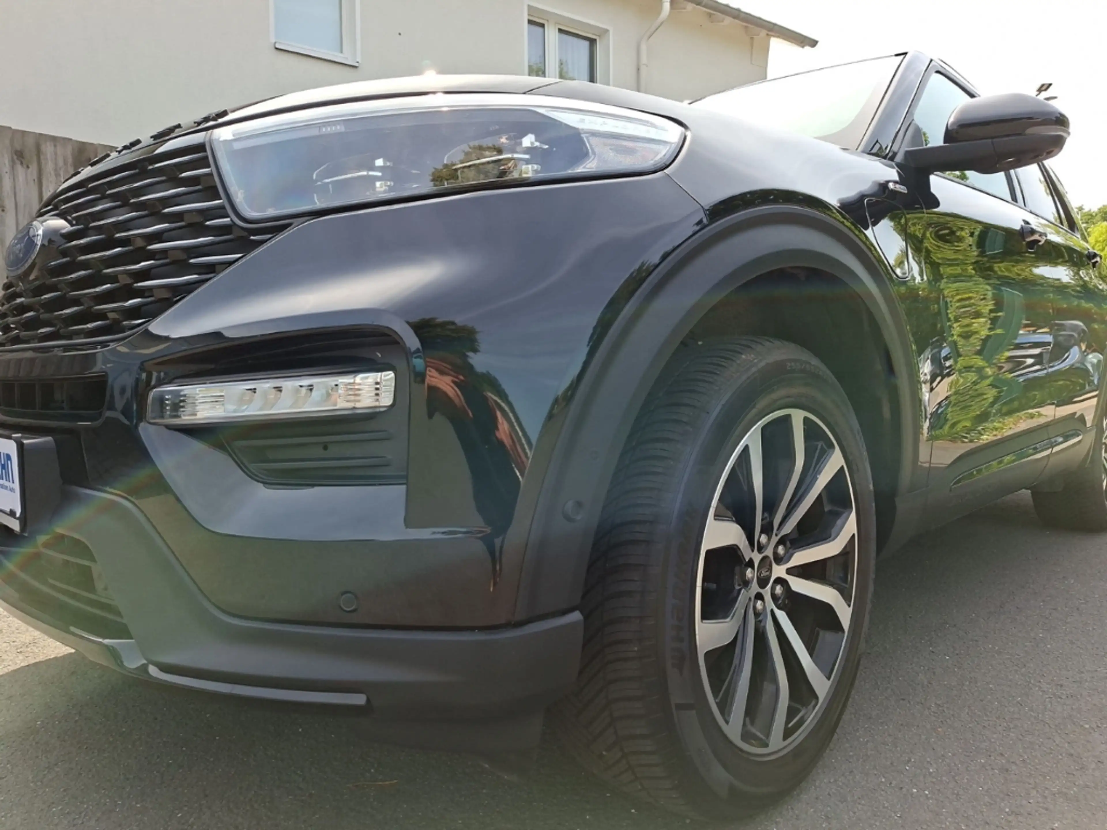 Ford Explorer ST-Line Plug-in-Hybrid 4x4 7-Sitzer Kamera Lenkrad — photo 7