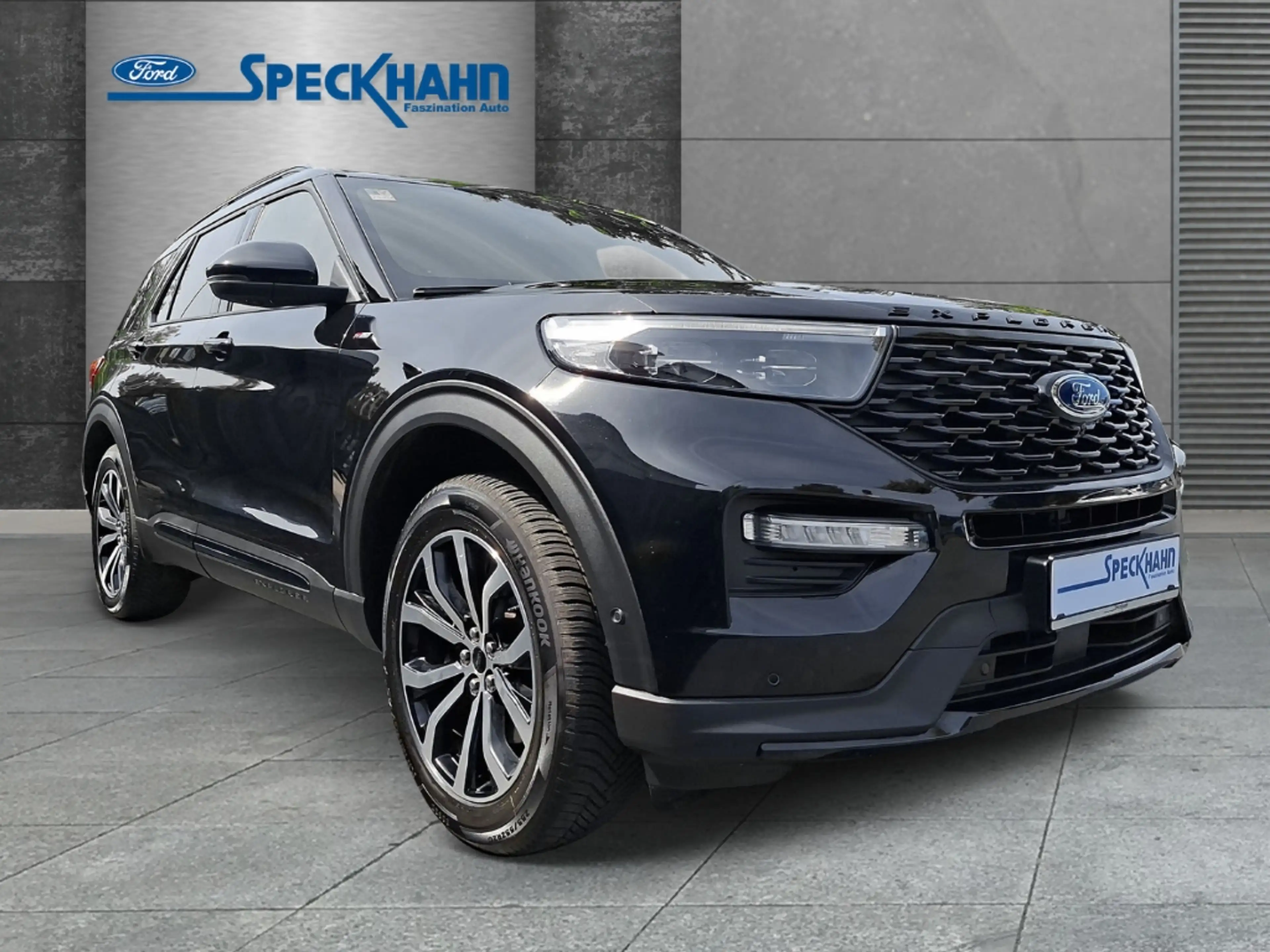 Ford Explorer ST-Line Plug-in-Hybrid 4x4 7-Sitzer Kamera Lenkrad — photo 5