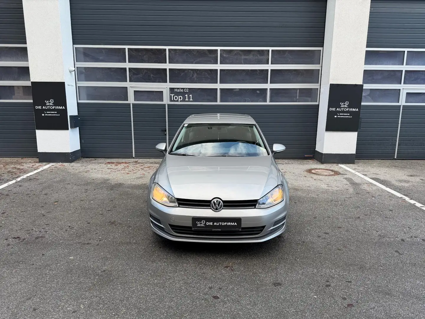 Volkswagen Golf Trendline BMT*8 FACH BEREIFT*KLIMA Grau - 1