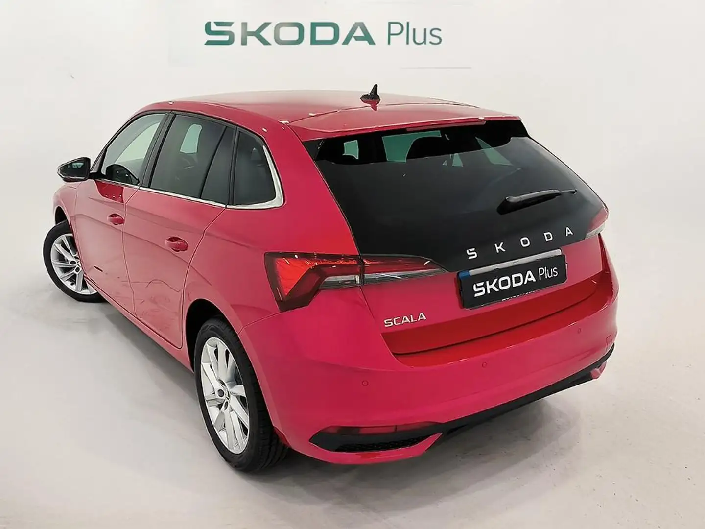 Skoda Scala 1.0 TSI Selection DSG 85kW Rojo - 2