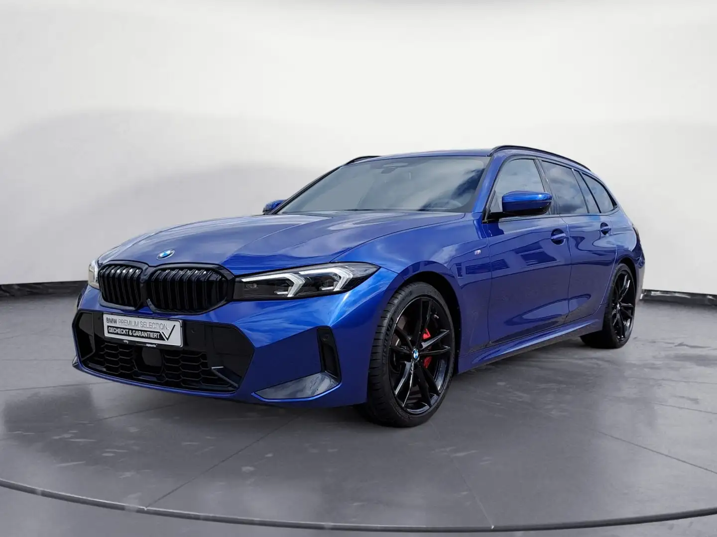 BMW 320 i Touring M Sportpaket Innovationsp. AHK Blau - 2