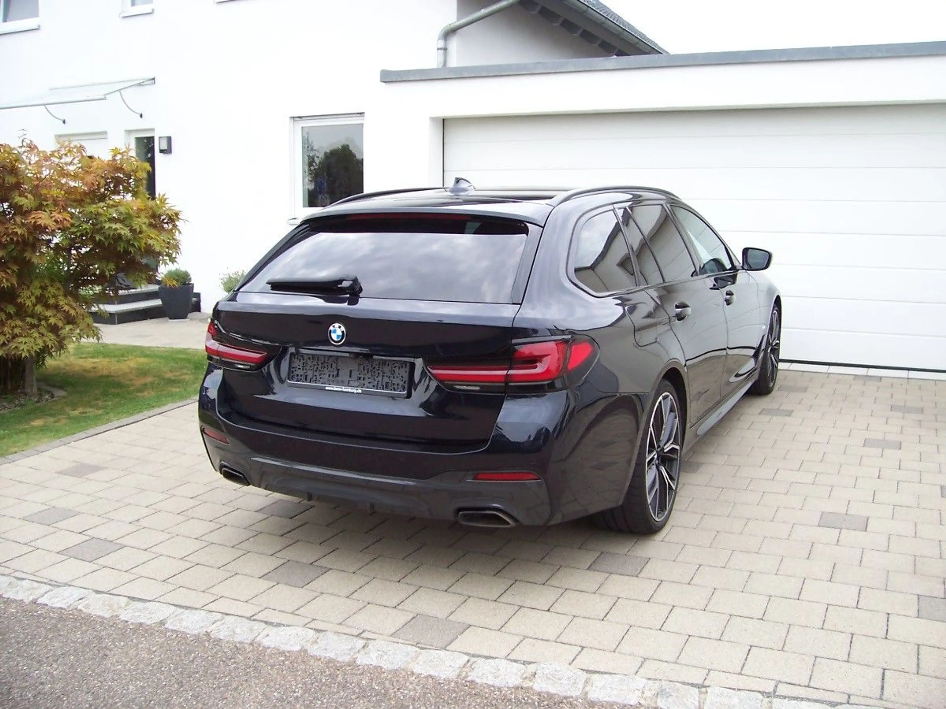 BMW 540 d xDrive M Sportpaket Bowers&Wilkins/20/Laser — photo 6
