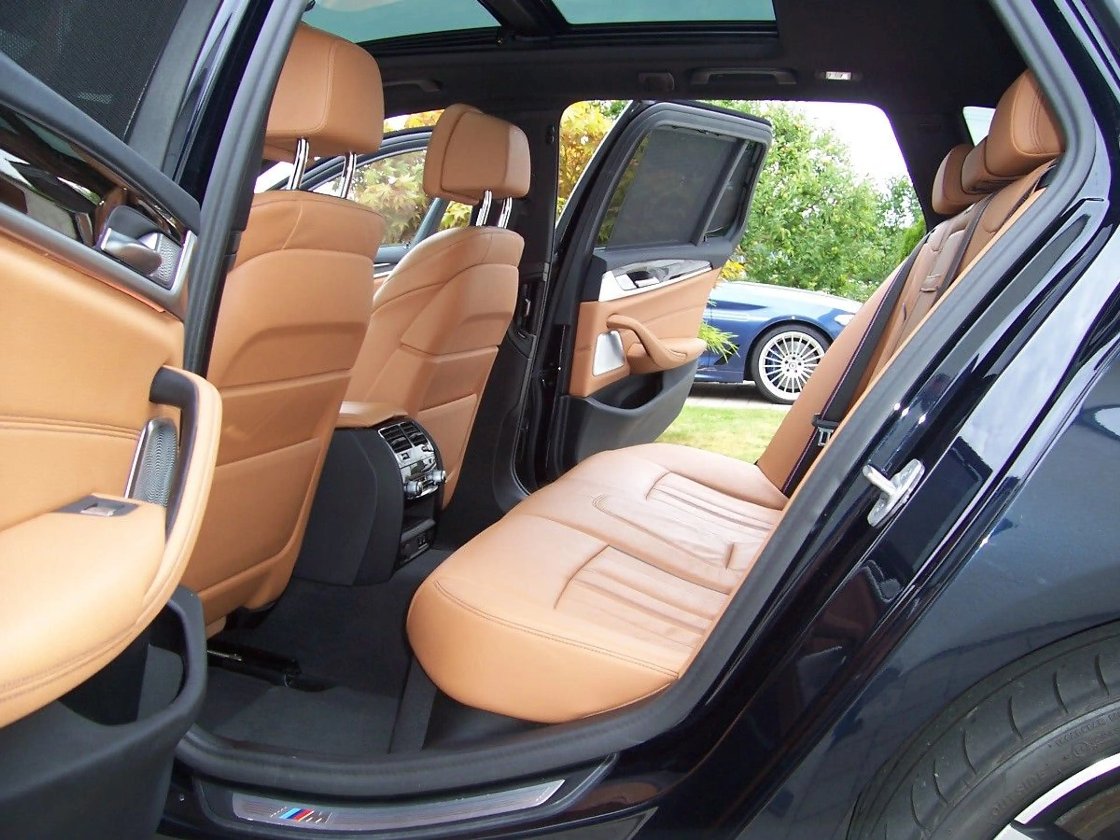 BMW 540 d xDrive M Sportpaket Bowers&Wilkins/20/Laser — photo 10