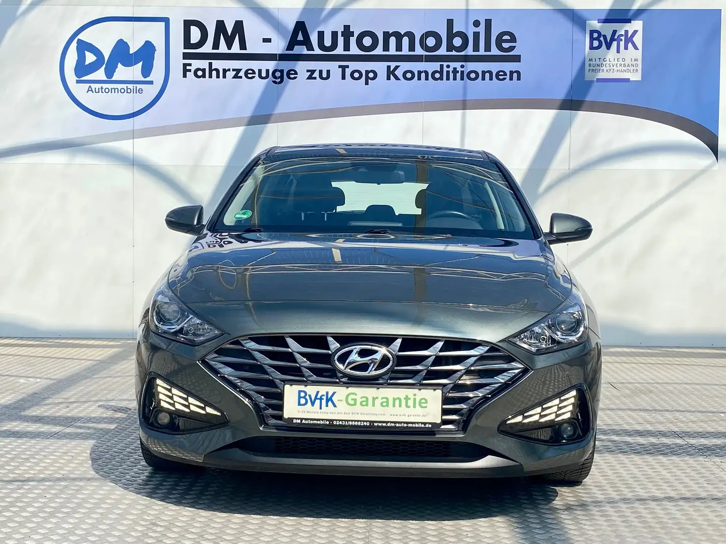 Hyundai i30 1.0 T-GDI Trend CARPLAY ALU SHZ KAMERA Gris - 2