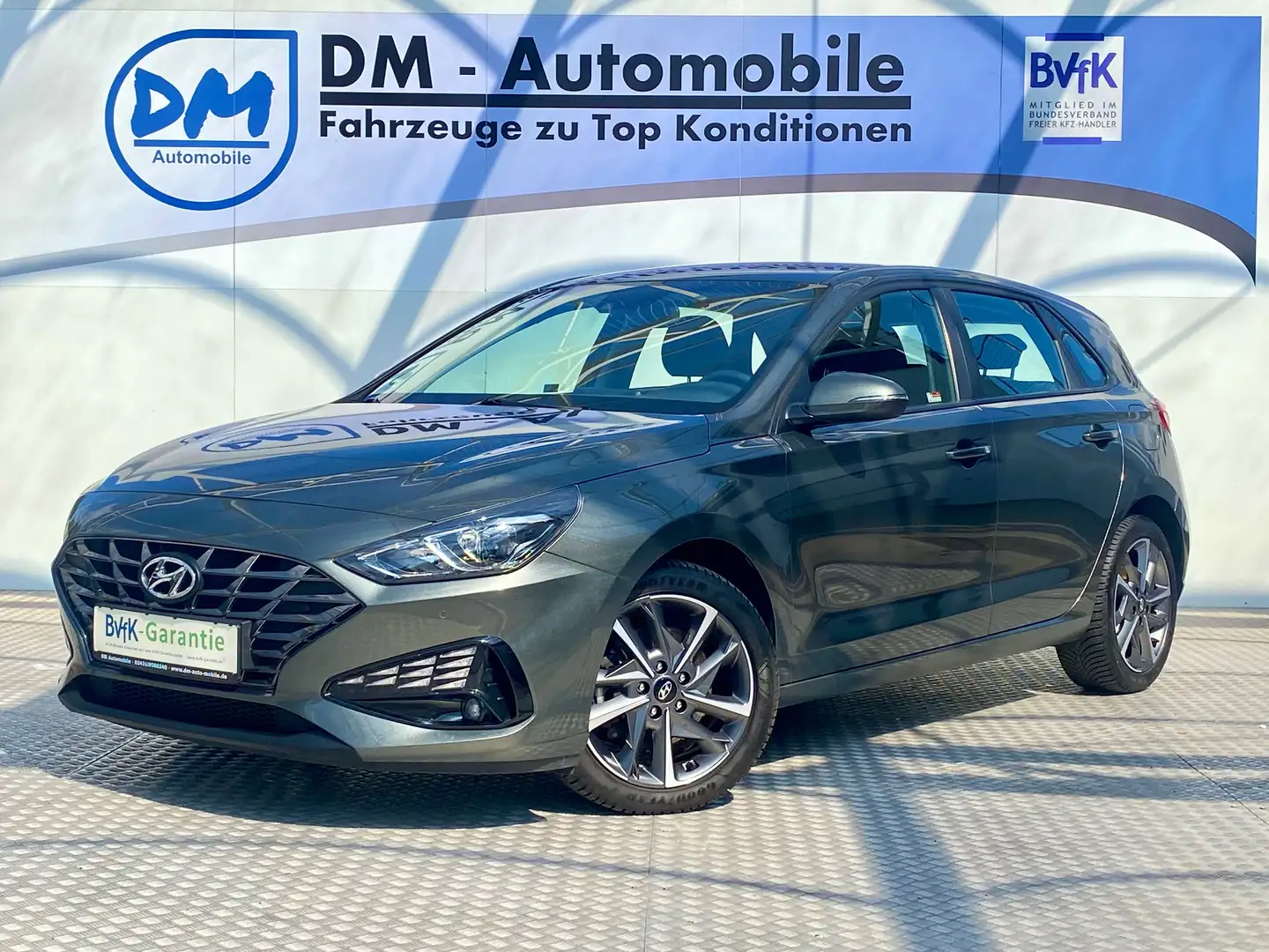 Hyundai i30 1.0 T-GDI Trend CARPLAY ALU SHZ KAMERA Gris - 1