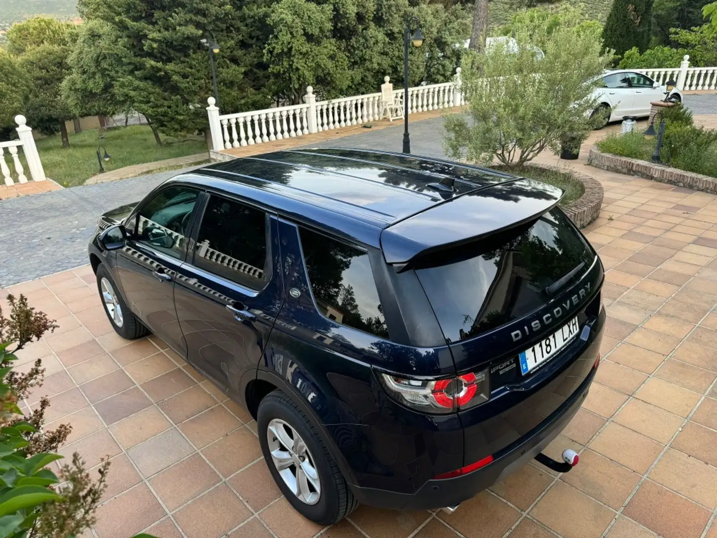 Land Rover Discovery Sport 2.0TD4 SE 4x4 Aut. 150 Blu/Azzurro - 2