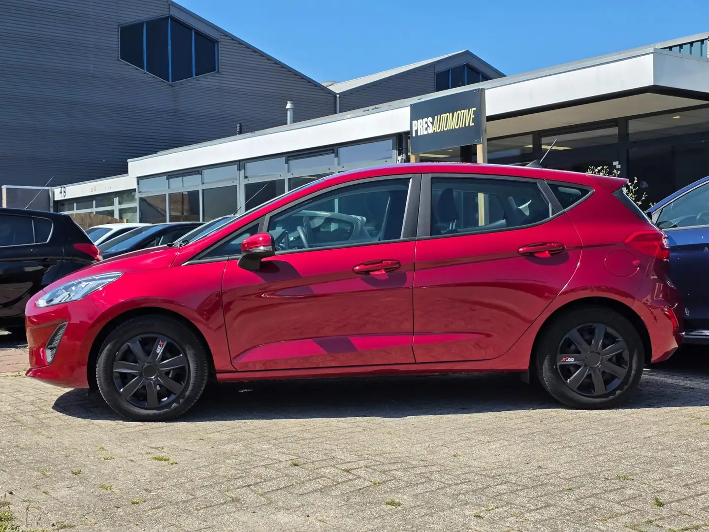 Ford Fiesta 1.0 EcoBoost Connected |AIRCO|CRUISE|CARPLAY Rood - 2