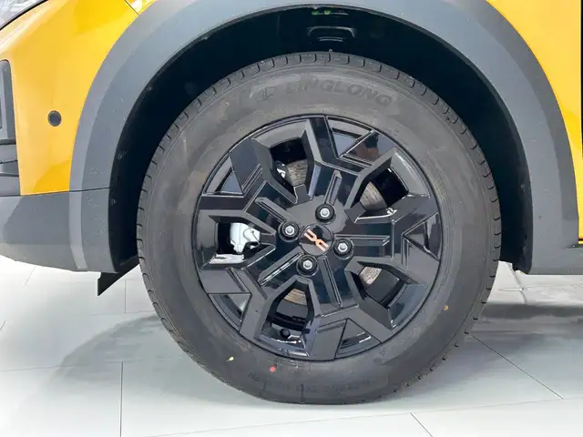 Dacia Sandero view 9