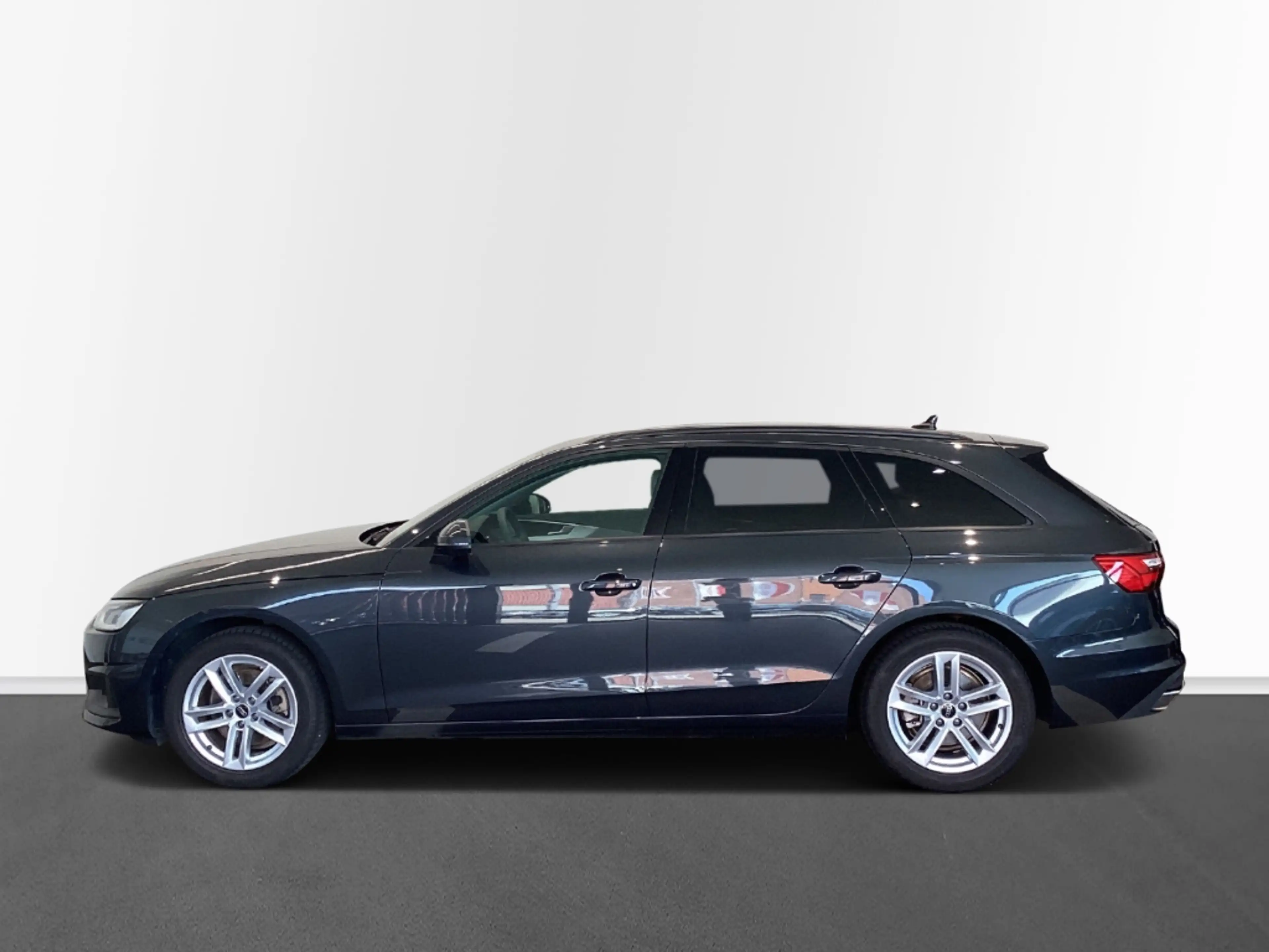 Audi A4 Avant 35TDI S tronic ACC Navi AHK El. Heckklappe S — photo 7