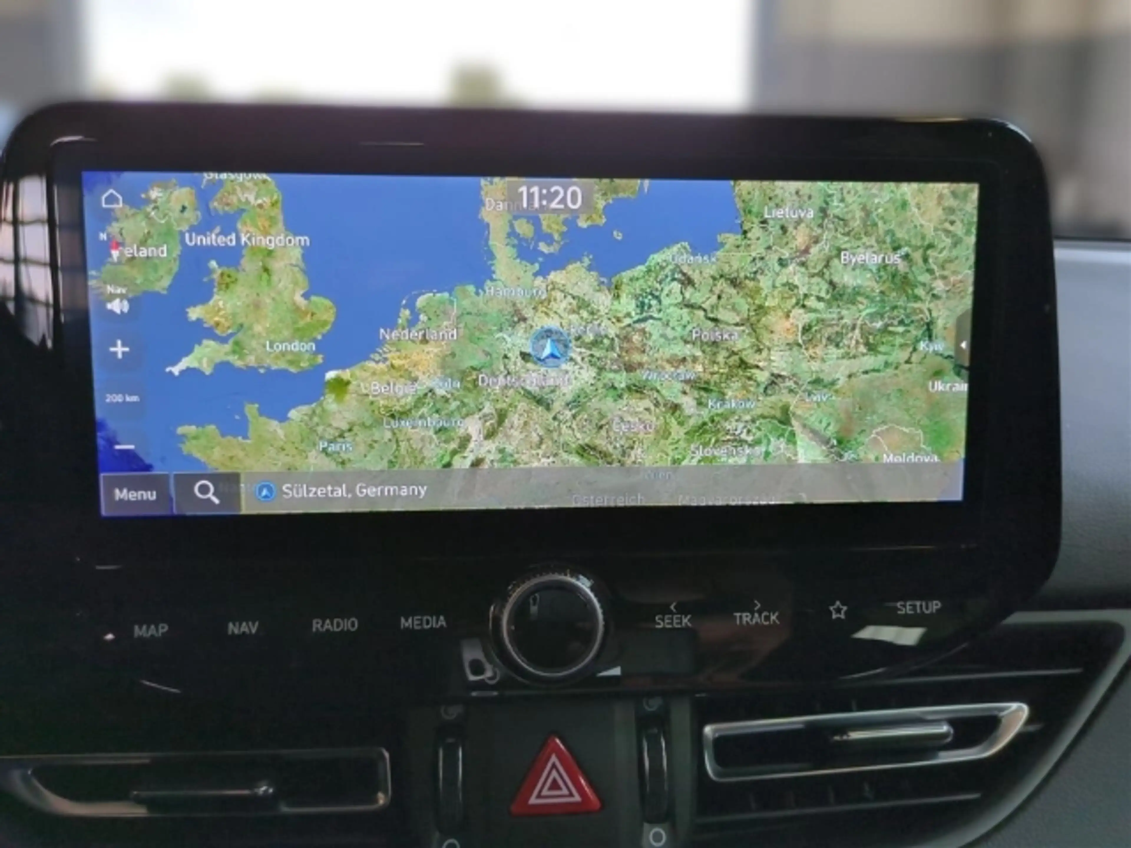 Hyundai i30 Mild-Hybrid 1.5 T-GDI Advantage Allwetterreifen+Na — photo 9