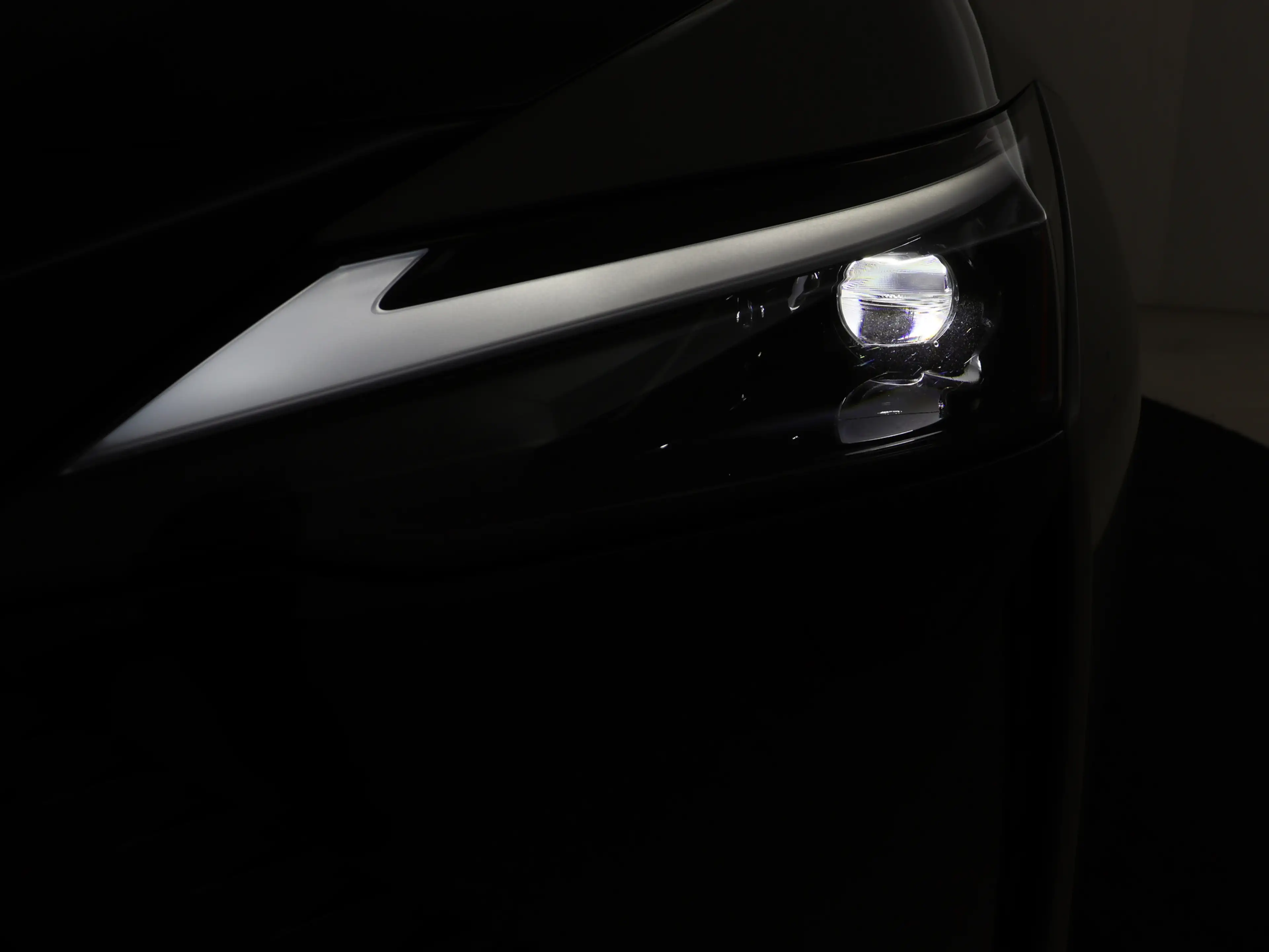Lexus RZ 550e DIRECT 4 F SPORT 77 kWh | Mark Levinson | Pan — photo 9