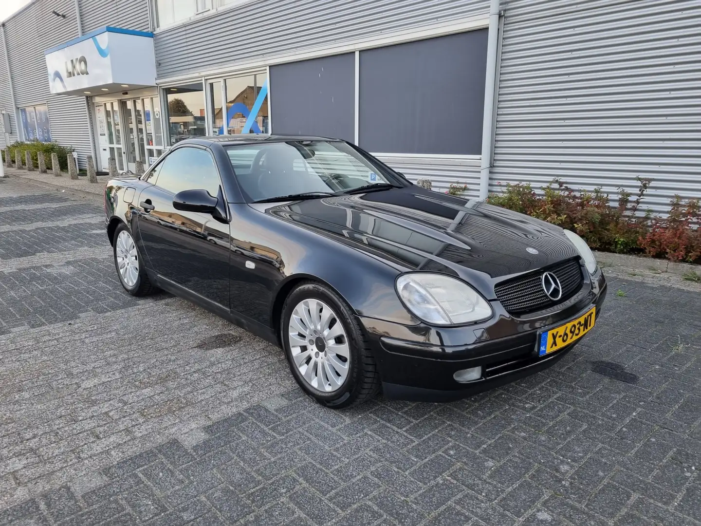 Mercedes-Benz SLK 230 K. Cabrio Airco! Bj:1998 Zwart - 2