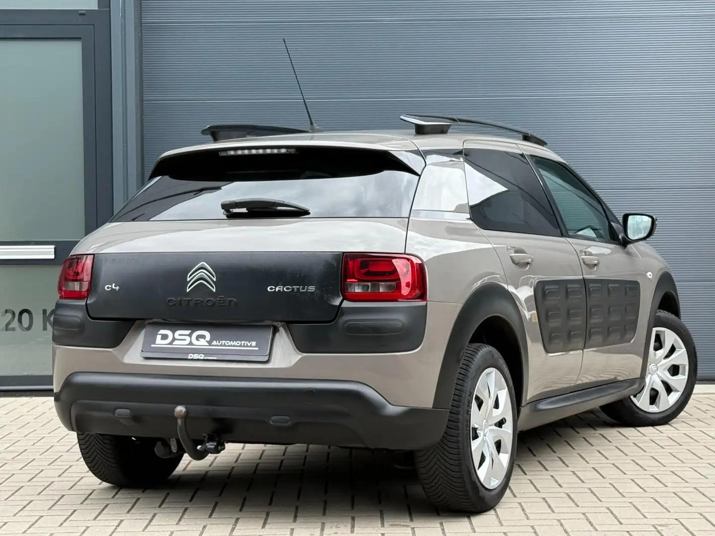 Citroen C4 Cactus 1.2 PureTech Feel Bruin - 2