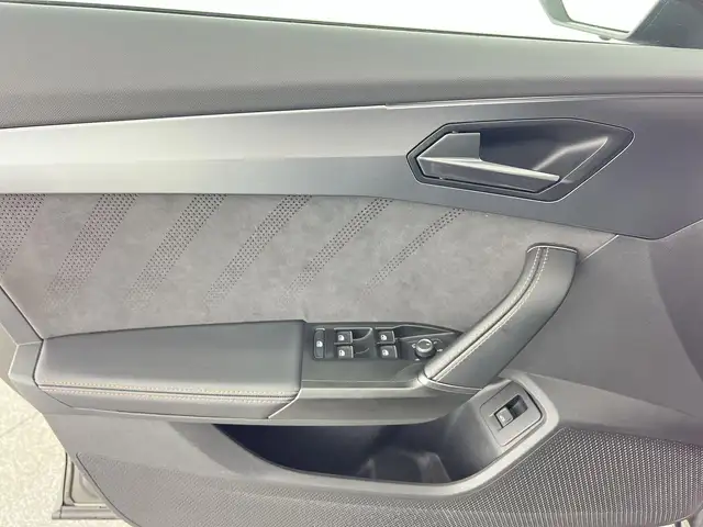 Cupra Formentor view 11