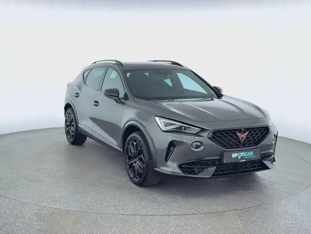 Cupra Formentor view 3