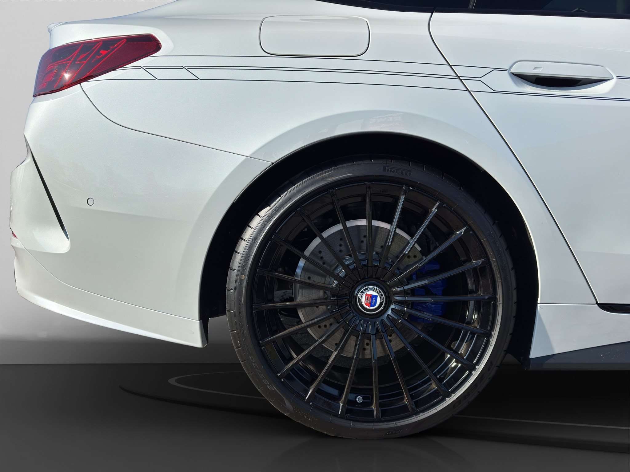 ALPINA D4