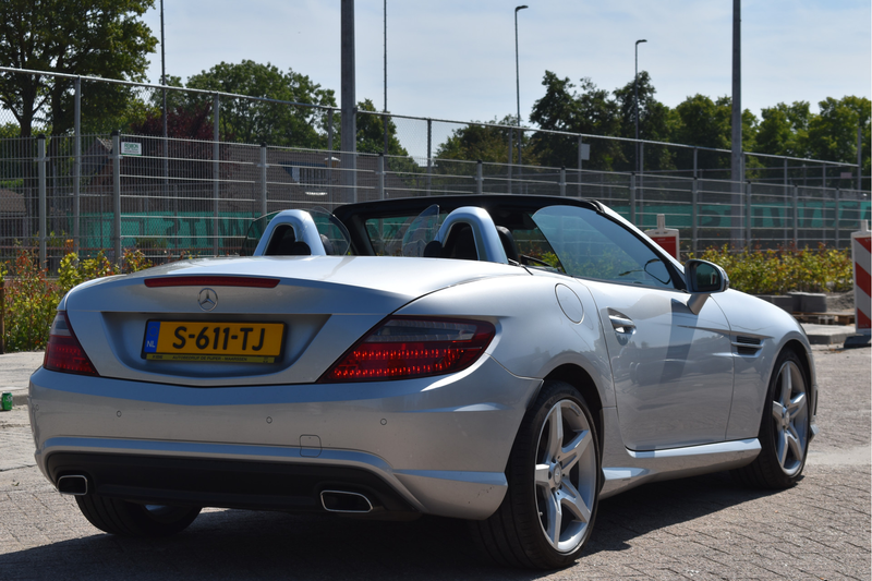 Mercedes-Benz SLK 350 CarbonLOOK Edition , BOEKJES,NAP EN ONDERHOUDSHIST — photo 7