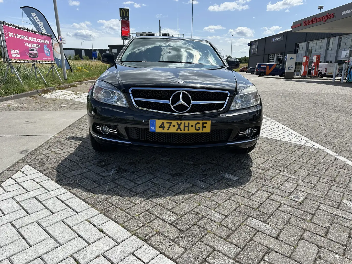 Mercedes-Benz C 200 K Avantgarde AMG uitgevoerd Zwart - 2