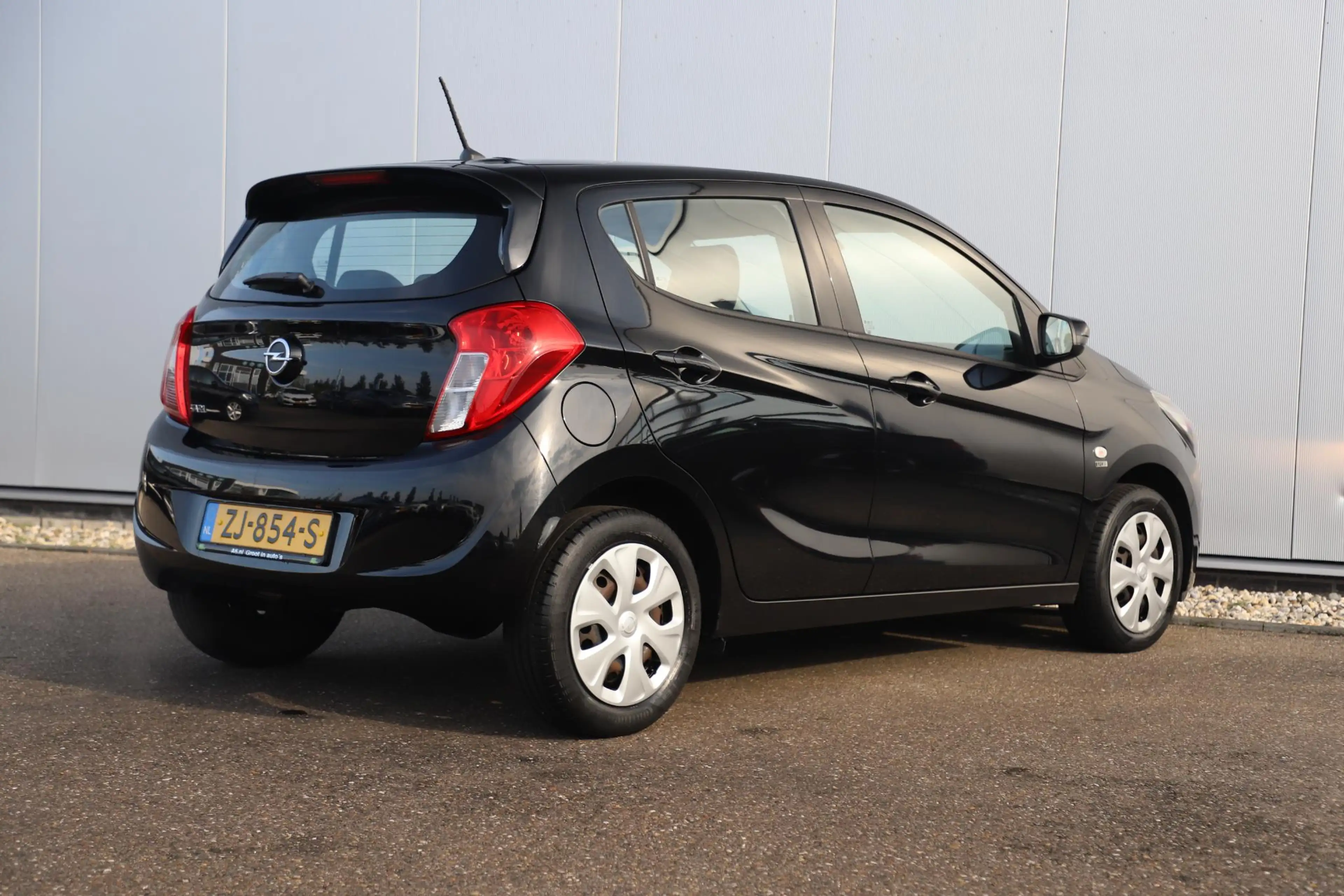 Opel Karl 1.0 ecoFLEX 120 Jaar Edition Airco Radio Bluetooth — photo 4