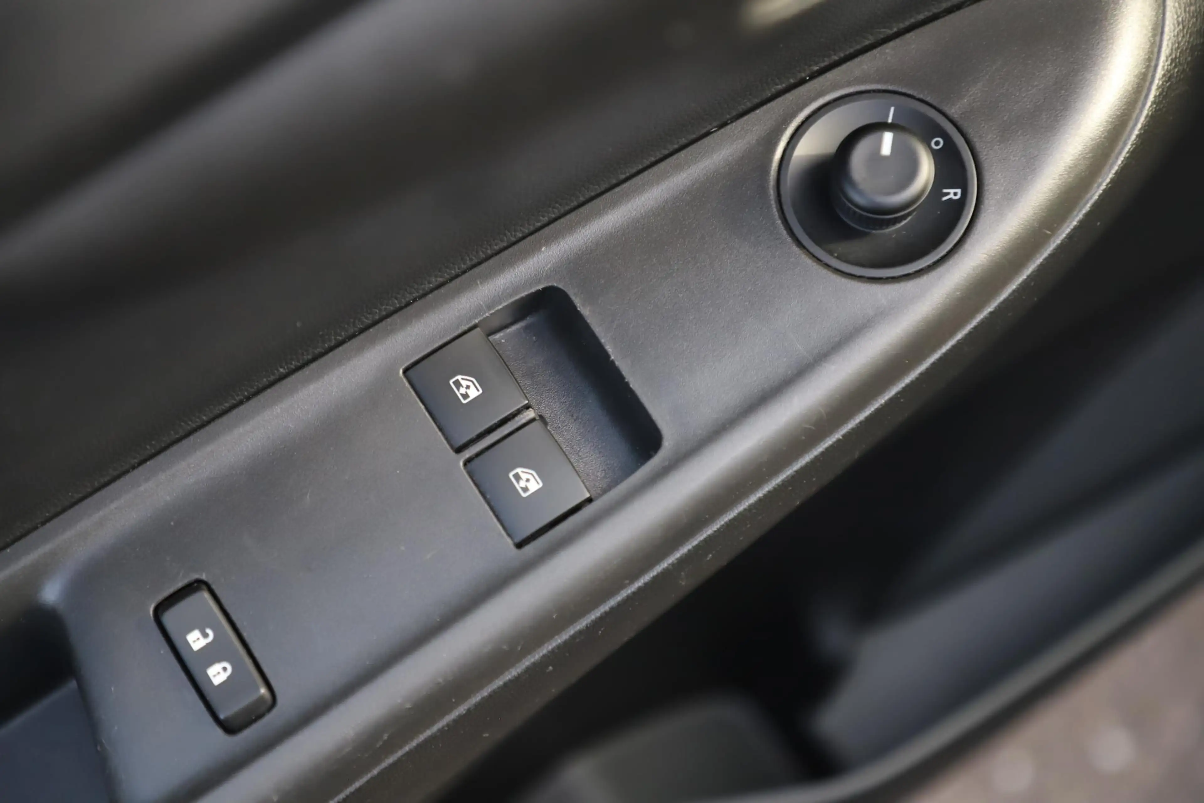 Opel Karl 1.0 ecoFLEX 120 Jaar Edition Airco Radio Bluetooth — photo 11