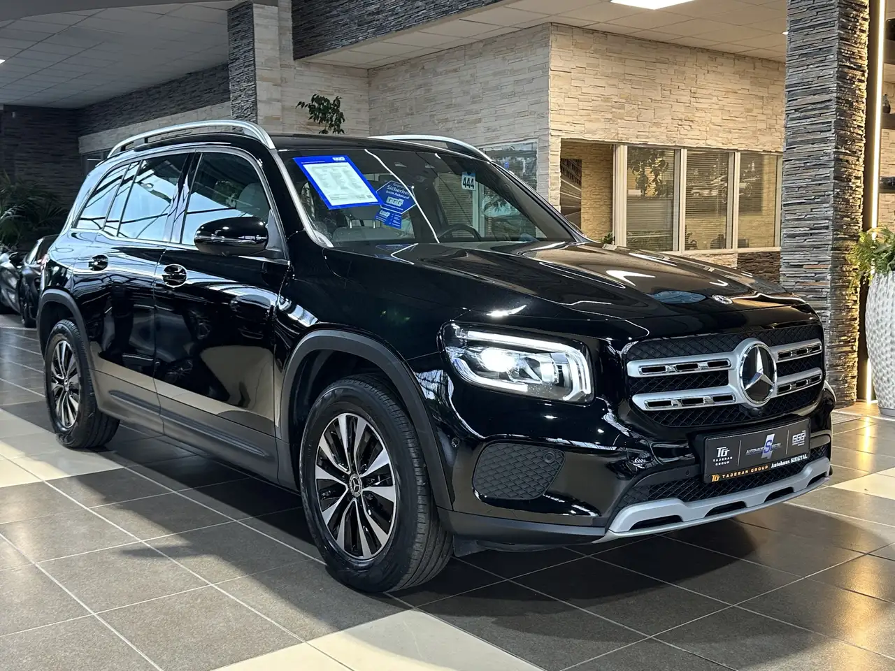 Mercedes-Benz GLB 200