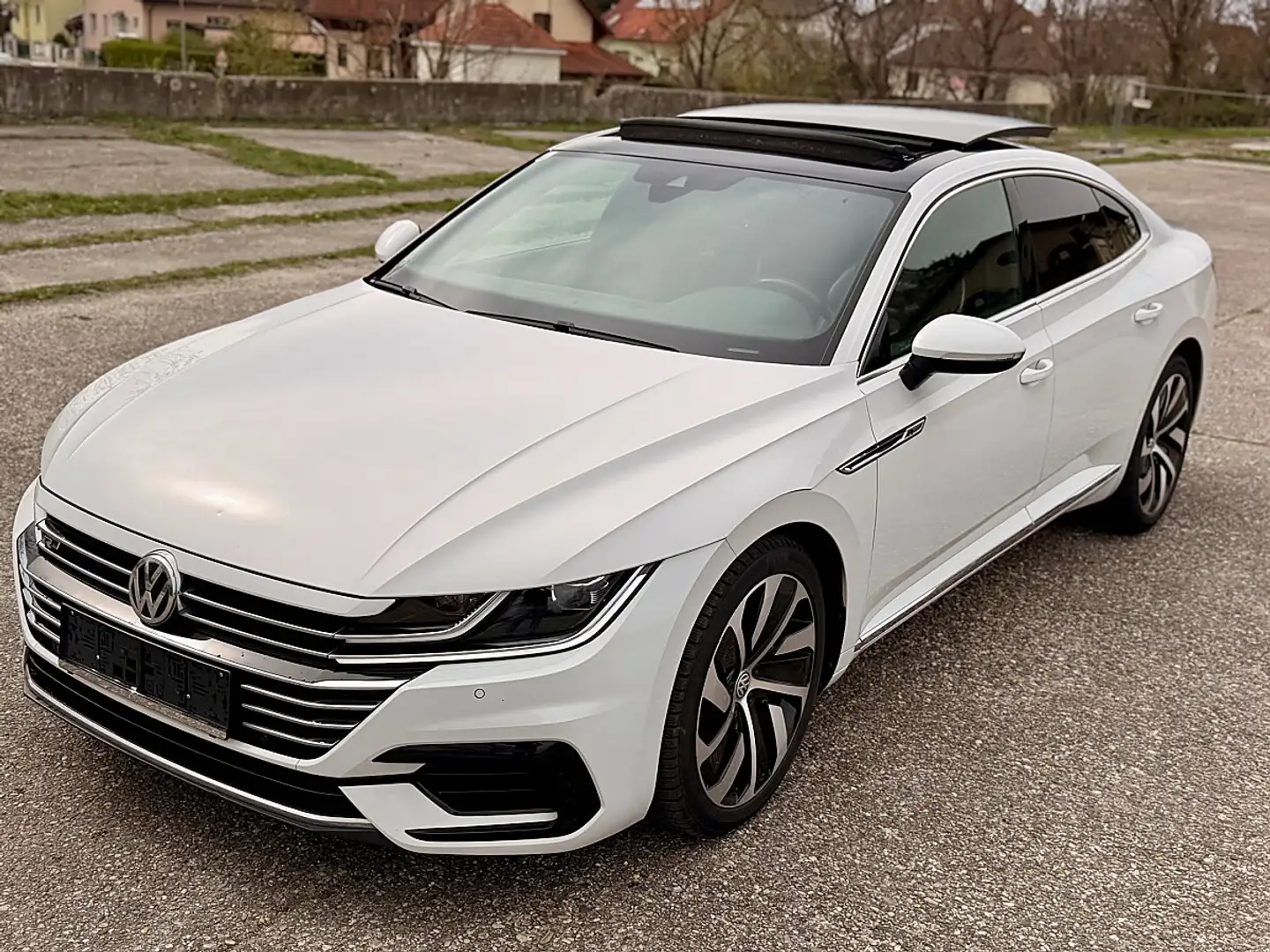 Volkswagen Arteon 2,0 TSI R-Line DSG *AKTIONSPREIS* Weiß - 1