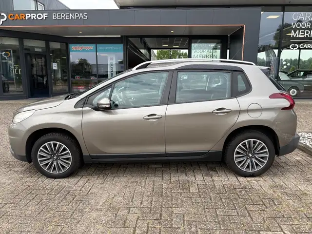 Peugeot 2008 view 7