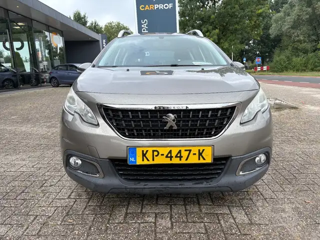Peugeot 2008 view 2