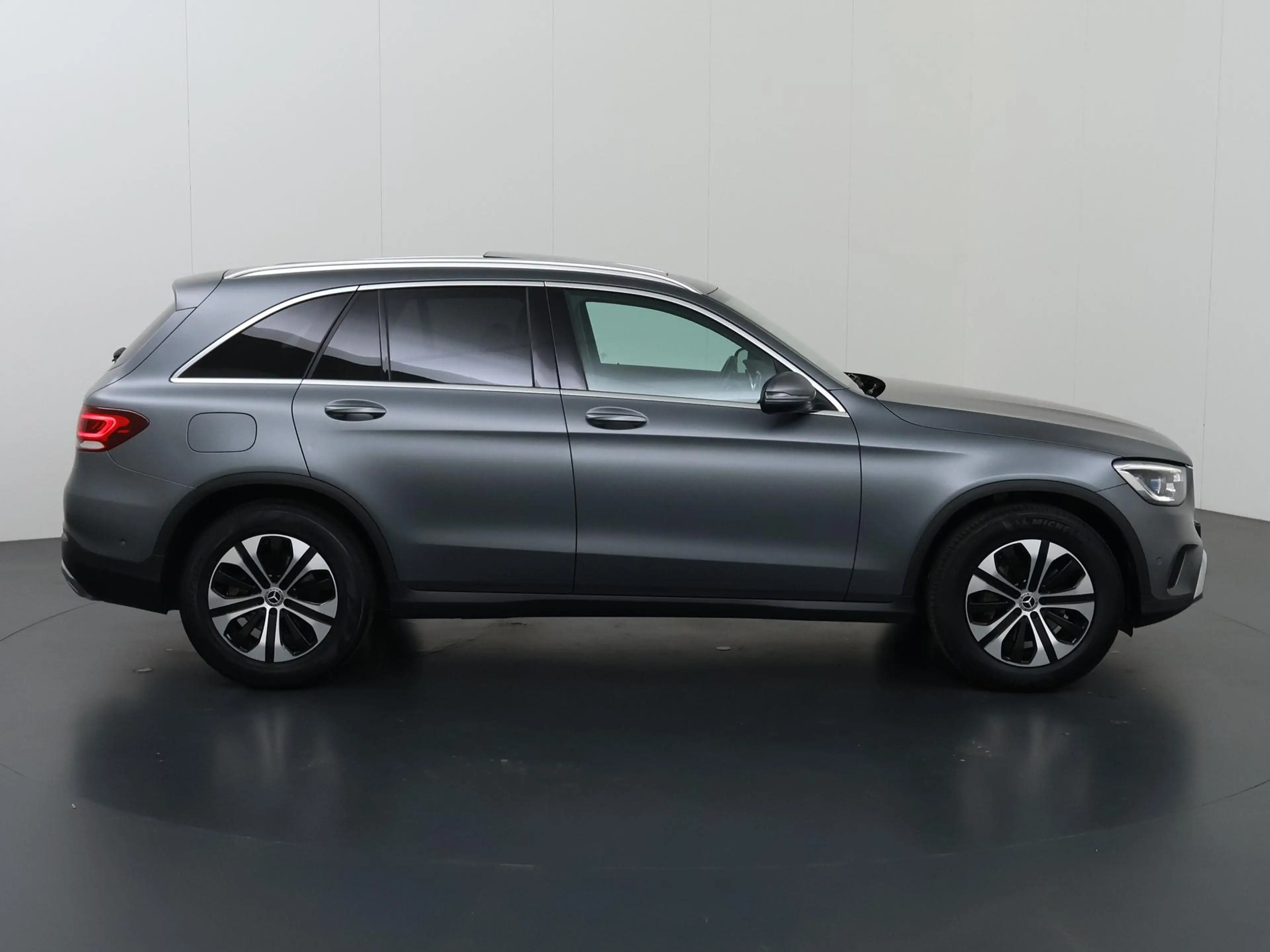 Mercedes-Benz GLC 200 Business Solution AMG | Rij assistentie | Digitaal — photo 6
