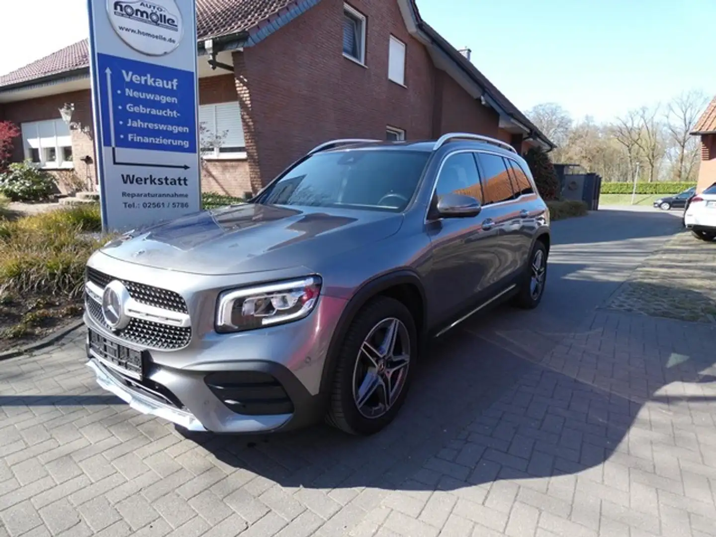 Mercedes-Benz GLB 220 d 4M AMG 8G-DCT AHK RFK LED DIST DID NAV Gris - 1