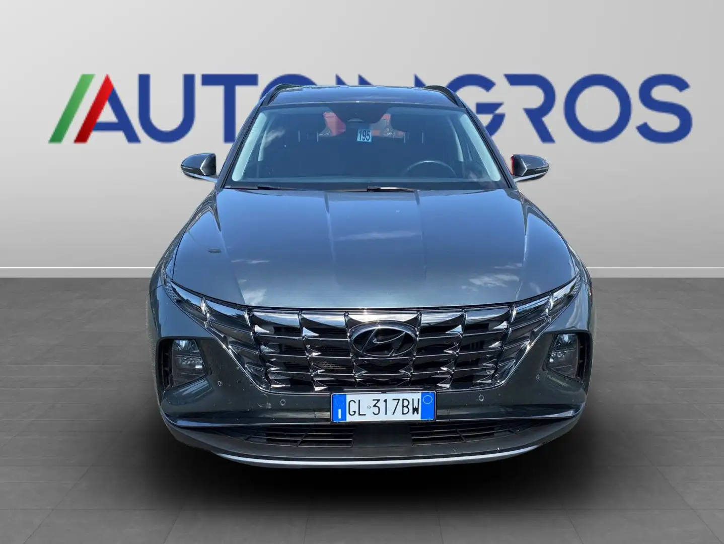 Hyundai TUCSON Tucson 1.6 hev Exellence 2wd auto TUTTO COMPRESO! Grijs - 1