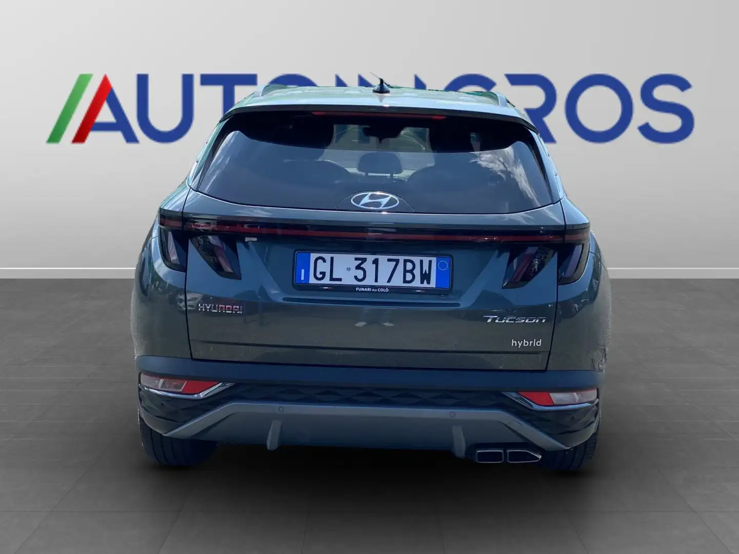 Hyundai TUCSON Tucson 1.6 hev Exellence 2wd auto TUTTO COMPRESO! Grijs - 2